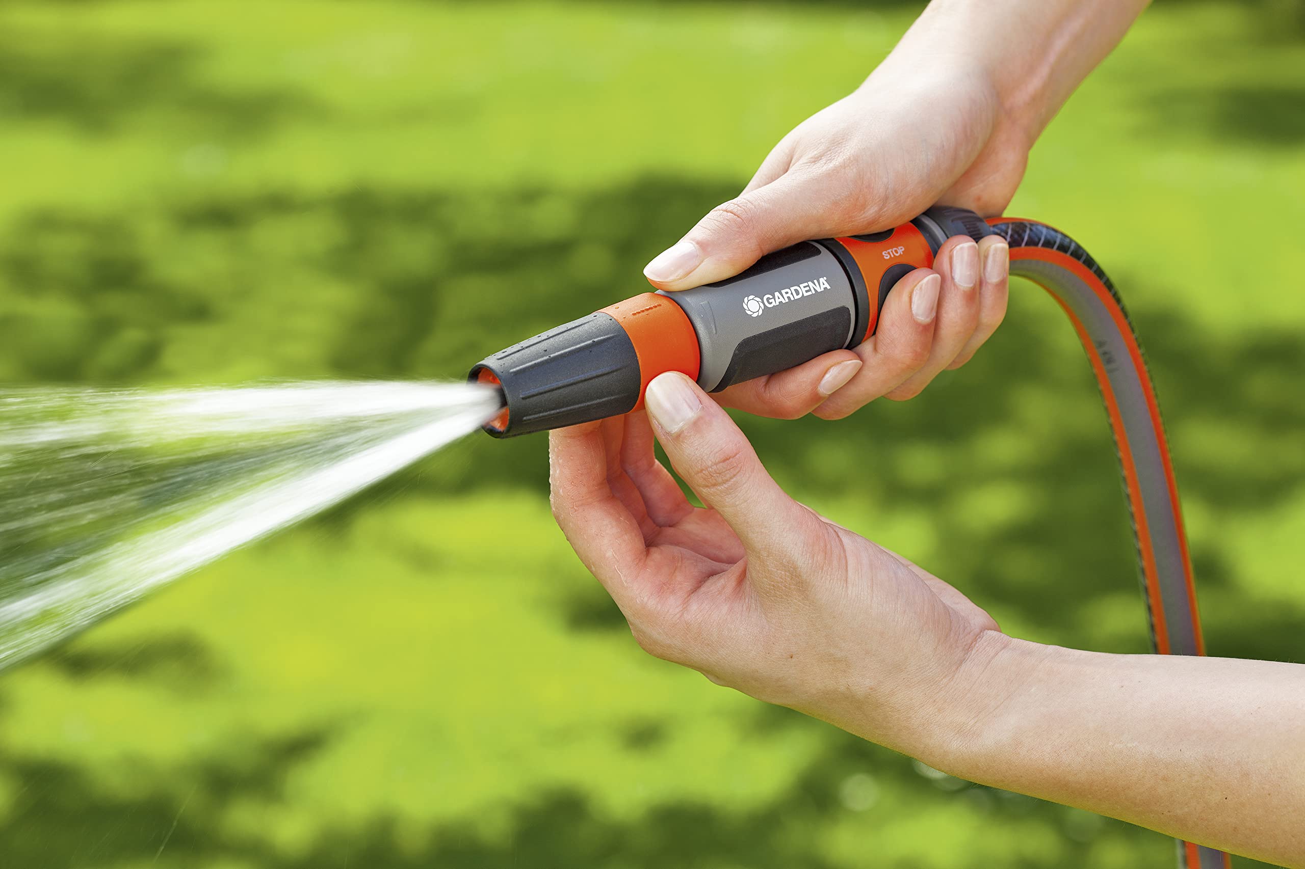 Gardena 7114-FP Frost-Proof Fully Adjustable Nozzle, Includes Waterstop Quick Connector, Made in Germany