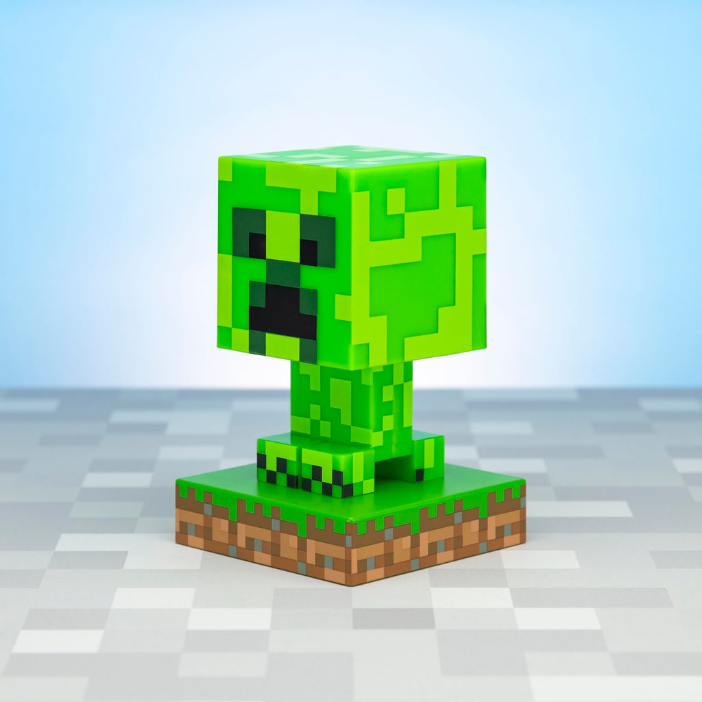 Minecraft Creeper Light, 3D Lamp - Officially Licensed Night Light - 12 cm Tall, Battery Powered, Gaming Room & Bedroom Decor for Minecraft Gamers | Paladone