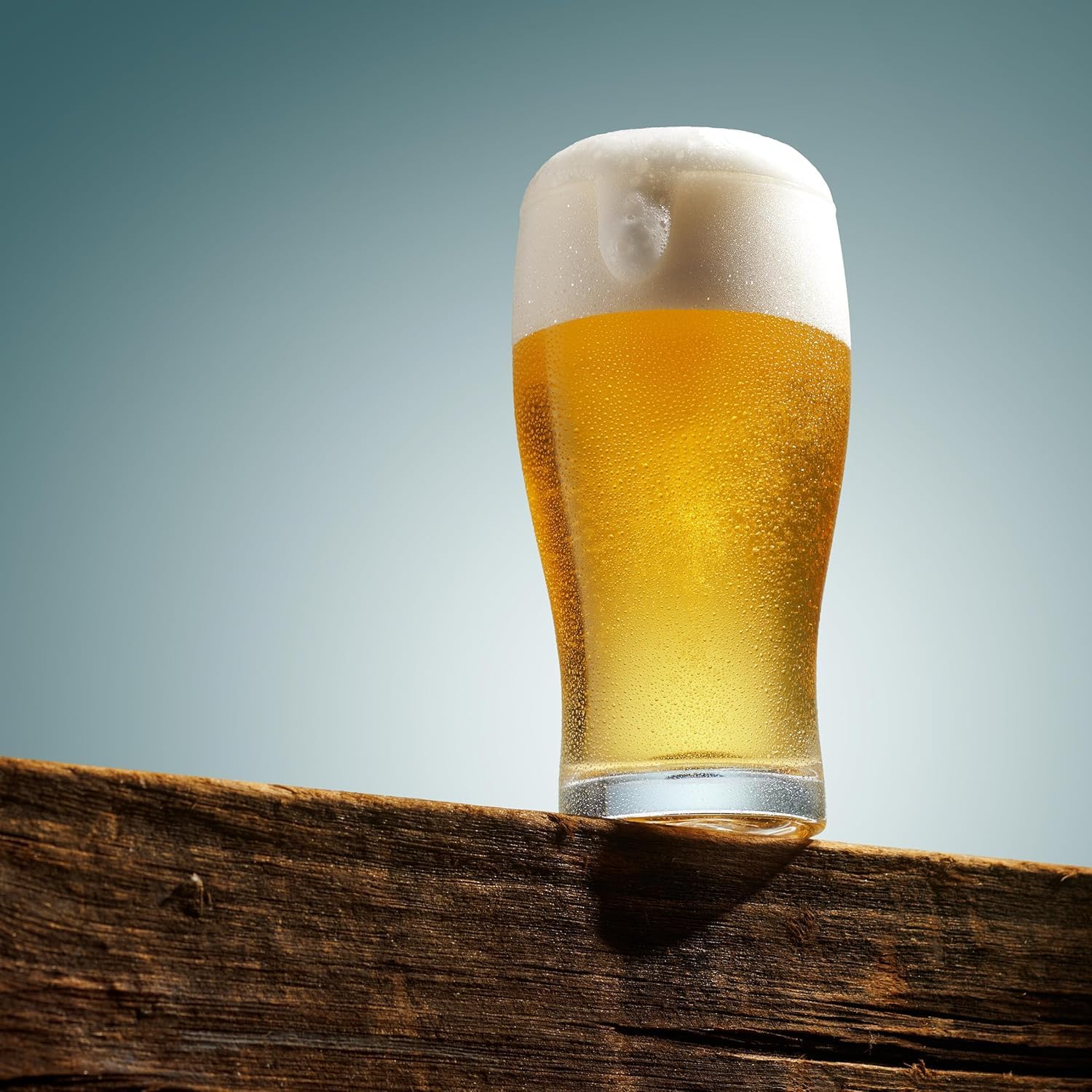 Glasses Set of 4 (19oz) Glass Capacity in a Traditional Pub Drinking Glasses Design. Oversized Beer Glasses Set for Guinness, Stout, and Craft Beer Glasses by The Pint!