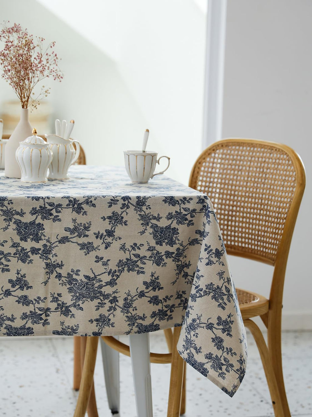 YiHomer Pastoral Rectangle Tablecloth - 52 x 70 Inch Table Cloth - Washable Table Cover with Dust-Proof Wrinkle Resistant for Restaurant, Picnic, Indoor and Outdoor Dining, Floral (Dark Blue)