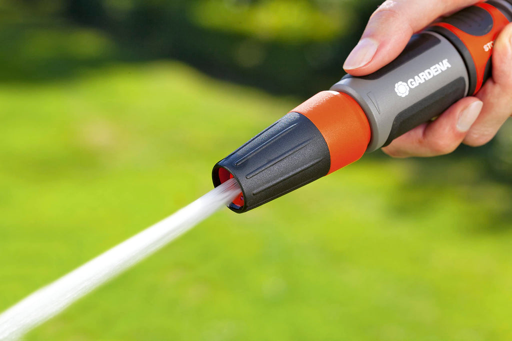 Gardena 7114-FP Frost-Proof Fully Adjustable Nozzle, Includes Waterstop Quick Connector, Made in Germany
