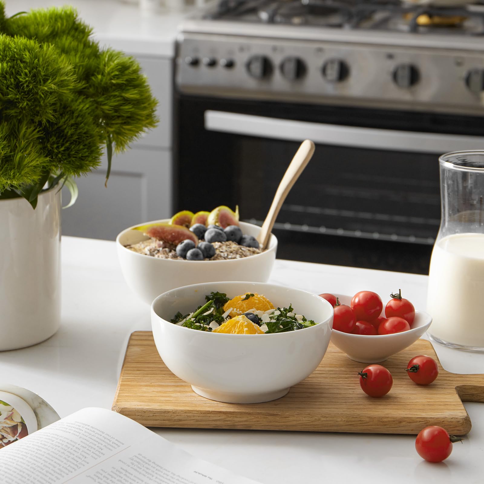 DOWAN Soup Bowls, Ceramic Cereal Bowls, 22 Ounce Bowl Set of 4, Sturdy & Stackable, Dishwasher & Microwave Safe, White Bowls for Rice Pasta Salad Oatmeal Mixing