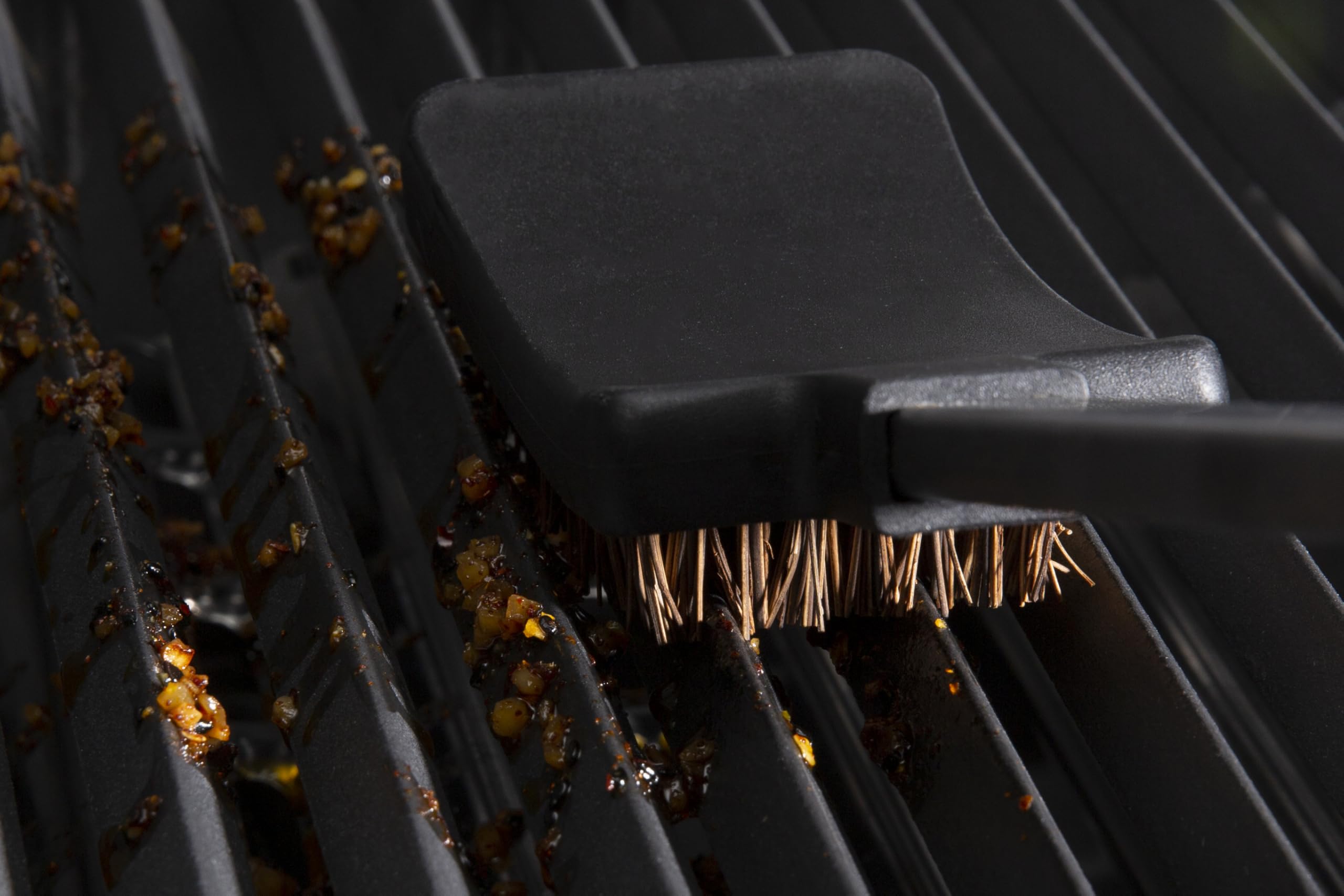 Broil King 64658 Replacement Palmyra Bristle Brush Heads (3 Pcs)