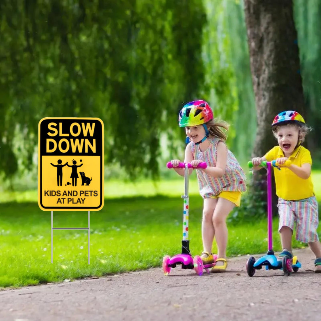 Eyoloty Slow Down Sign With Metal Stake,12"*16" Kids & Pets at Play Sign for Street Neighborhoods,Double Sided Corrugated Plastic Yard Sign,Child Safety Caution Signs,Waterproof,Non-Fading (3 Pack)