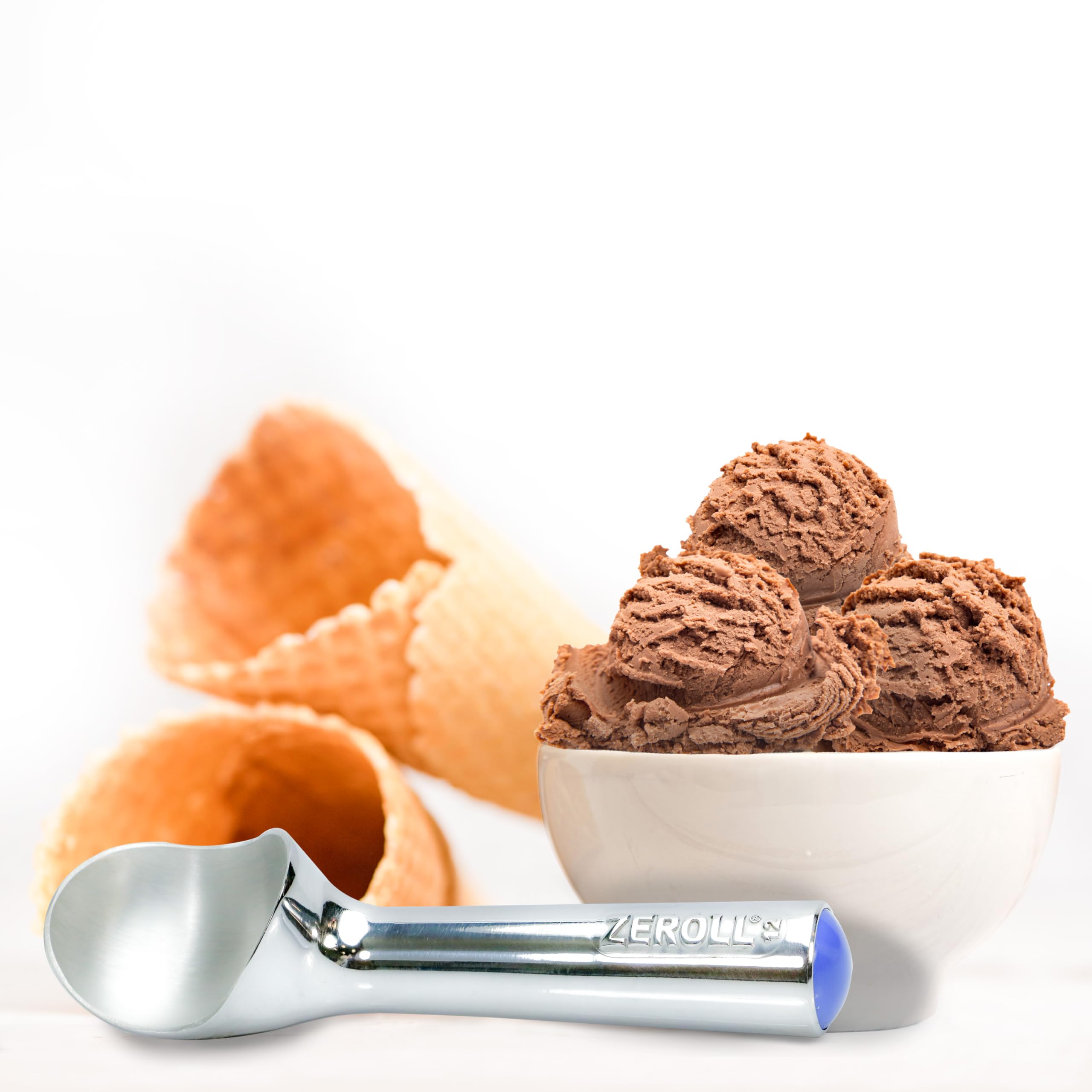 Zeroll 1012 Original Ice Cream Easy Scoop with Unique Liquid Filled Heat Conductive Handle Simple One Piece Aluminum Design Easy Release 24 Scoops per Gallon Made in USA, 3-Ounce, Silver