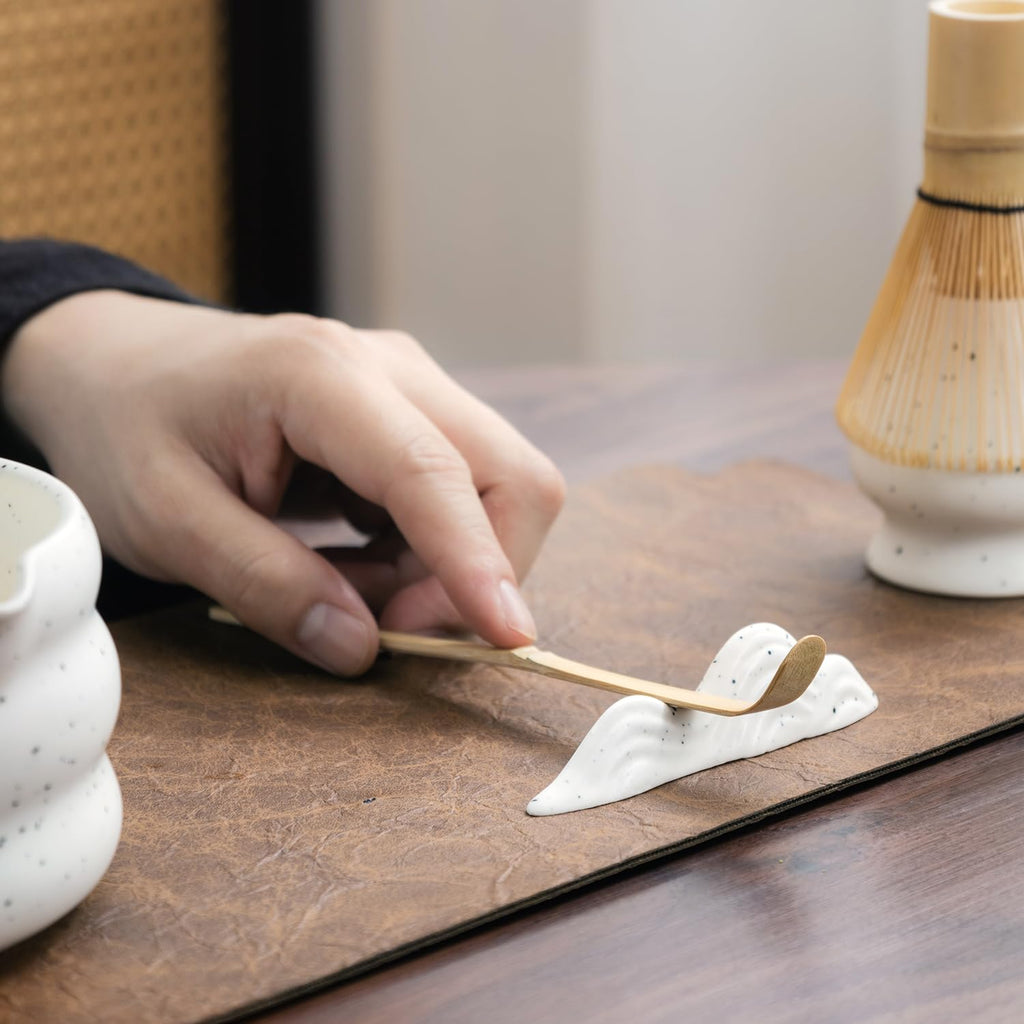 7Pcs Japanese Matcha Tea Set - Matcha Bowl, Whisk, Holder, Strainer - Elegant Gift Set