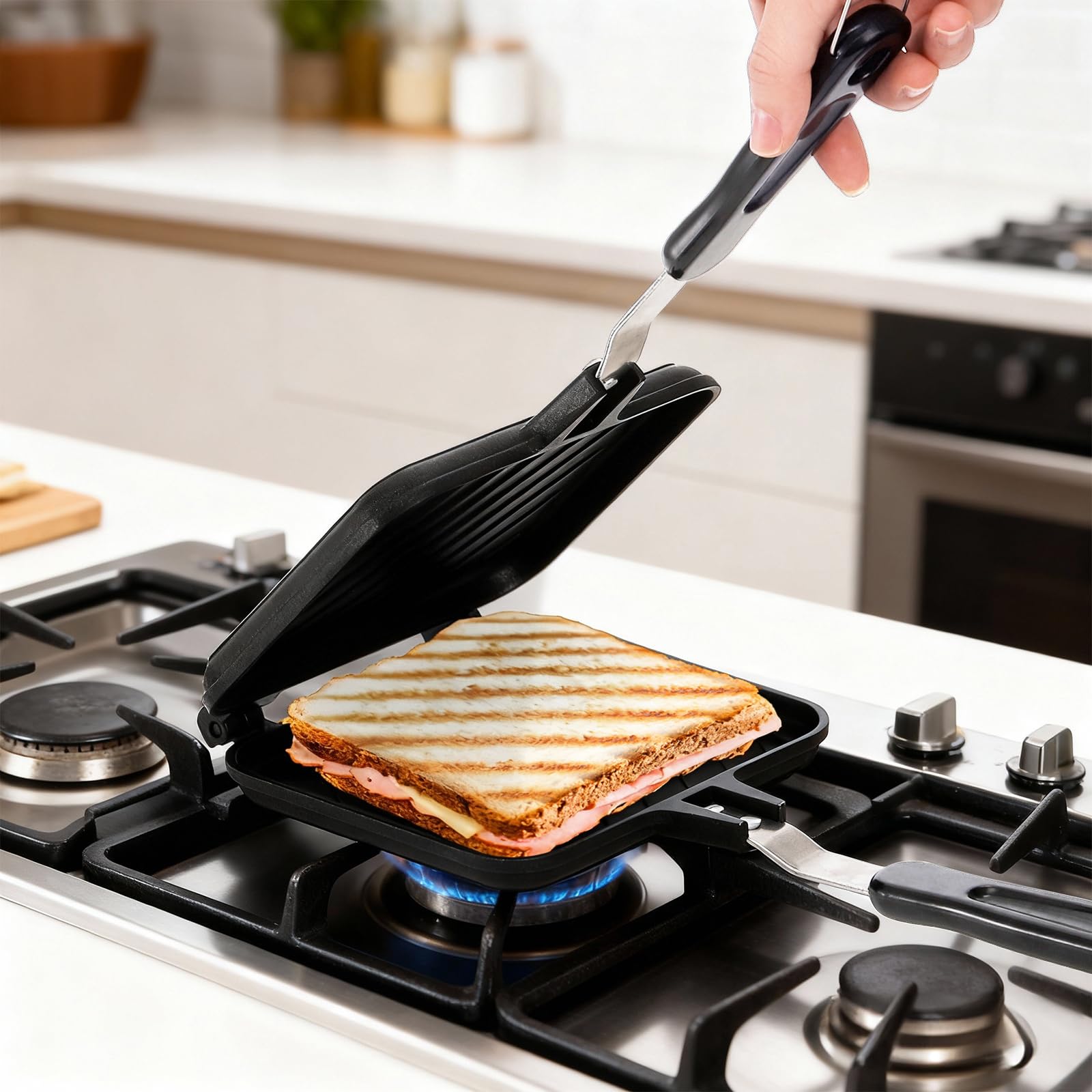 Elsjoy Grilled Cheese Sandwiches Maker, Non-Stick Toasted Sandwich Press with Handle, Stovetop Aluminum Flip Panini Maker Pan for Breakfast, Camping, Home, Kitchen
