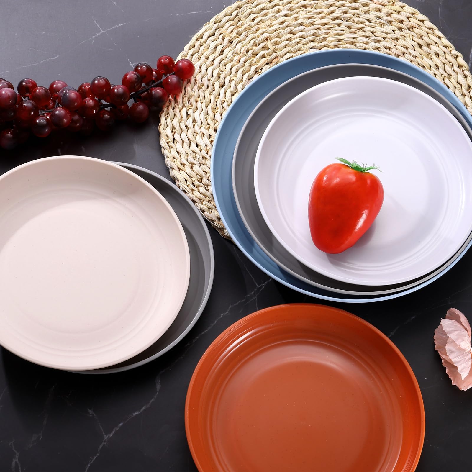 uxcell 4Pcs Plastic Plates Set, 9 Inch Unbreakable Dinner Plates Set Plastic Plates Reusable Dishwasher & Microwave Safe for Restaurants Kitchen Food Outdoor Camping, Dark Grey