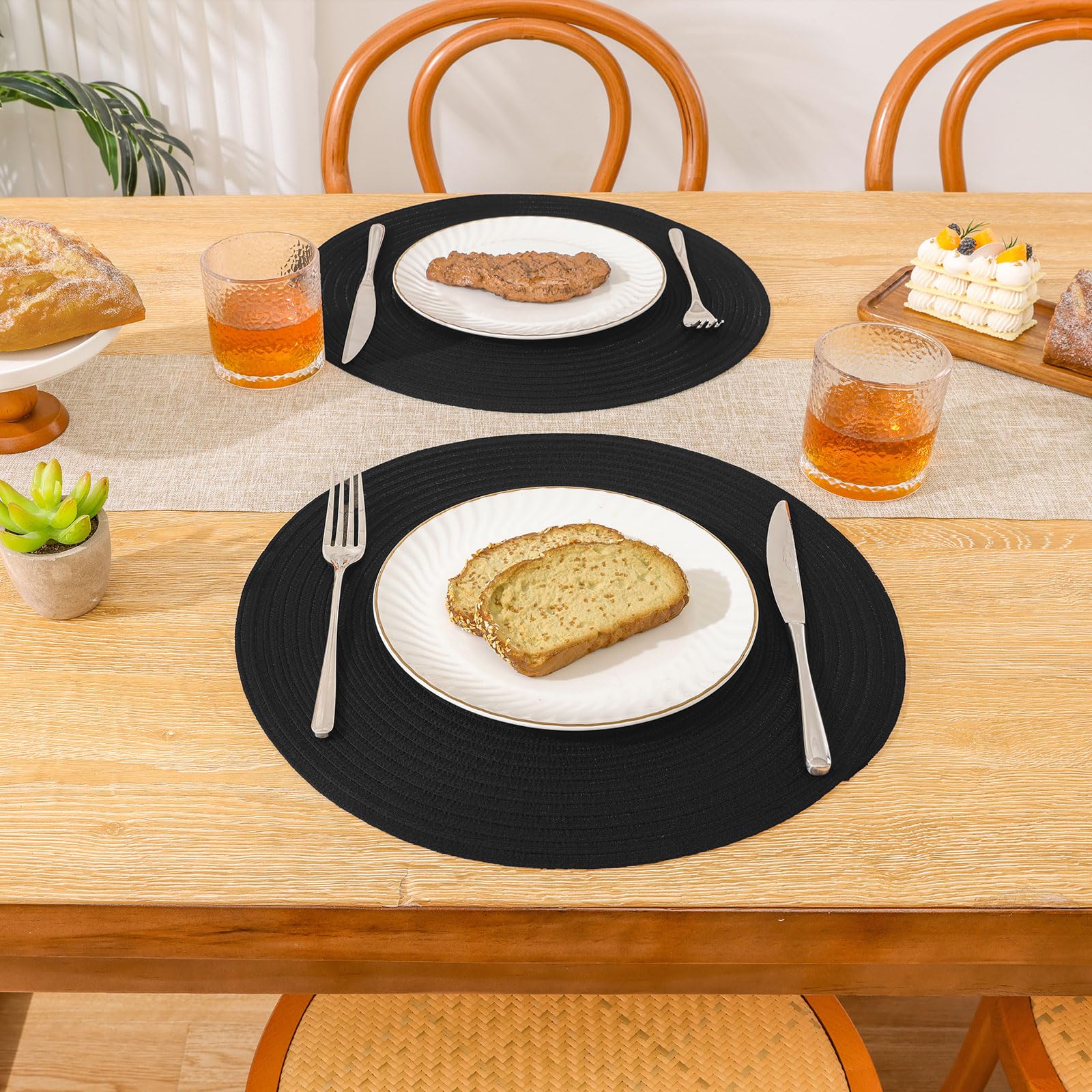 SHACOS Round Braided Placemats Set of 6 Washable Cotton Polyester Woven Round Table Mats 15 inch Heat Resistant (Black, 6)