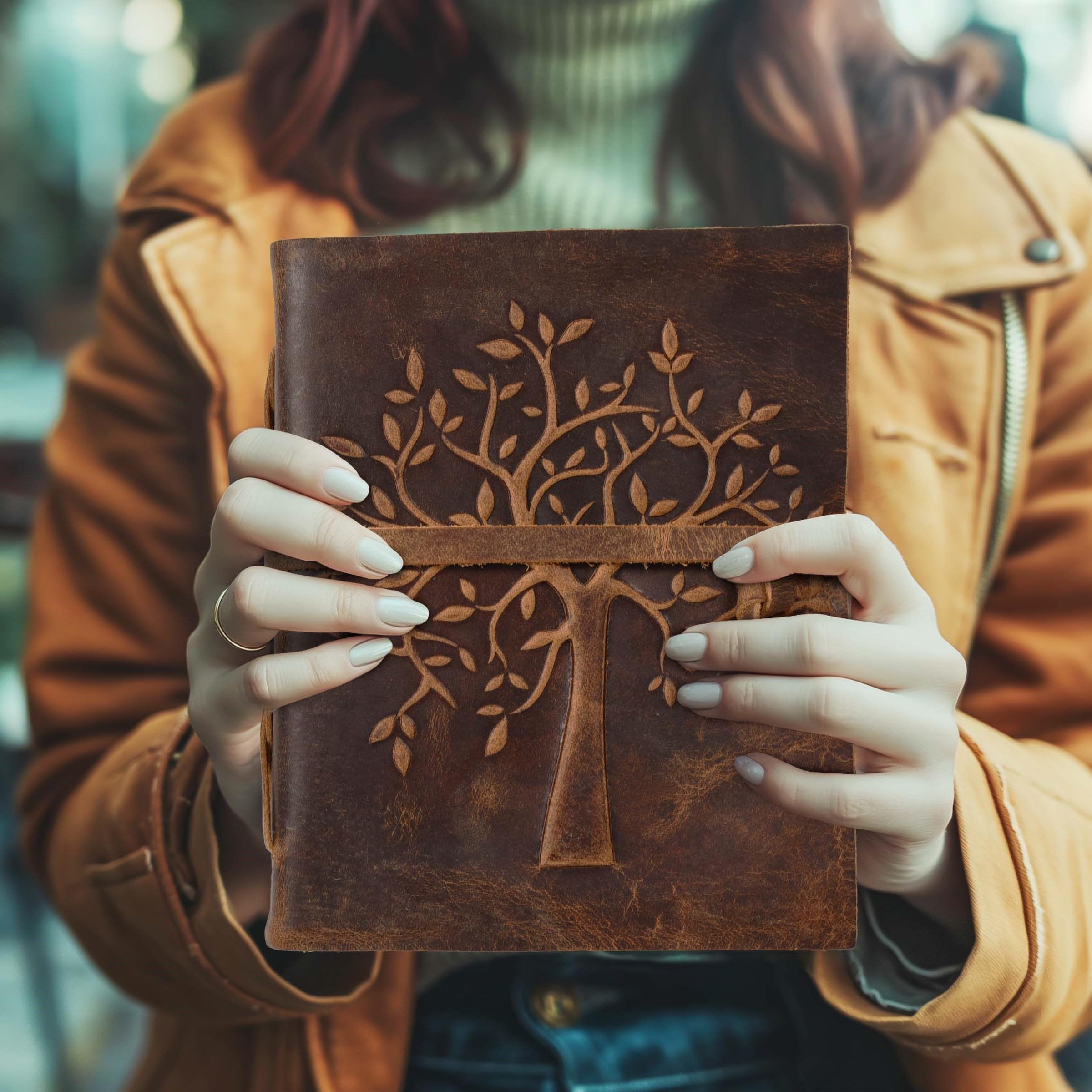 LEATHER VILLAGE Tree of Life Journal - 8 X 6 inches - Brown - 200 Antique Deckle Edge Handmade Paper – Book of Shadows - Vintage Leather Bound Journal for Women & Men