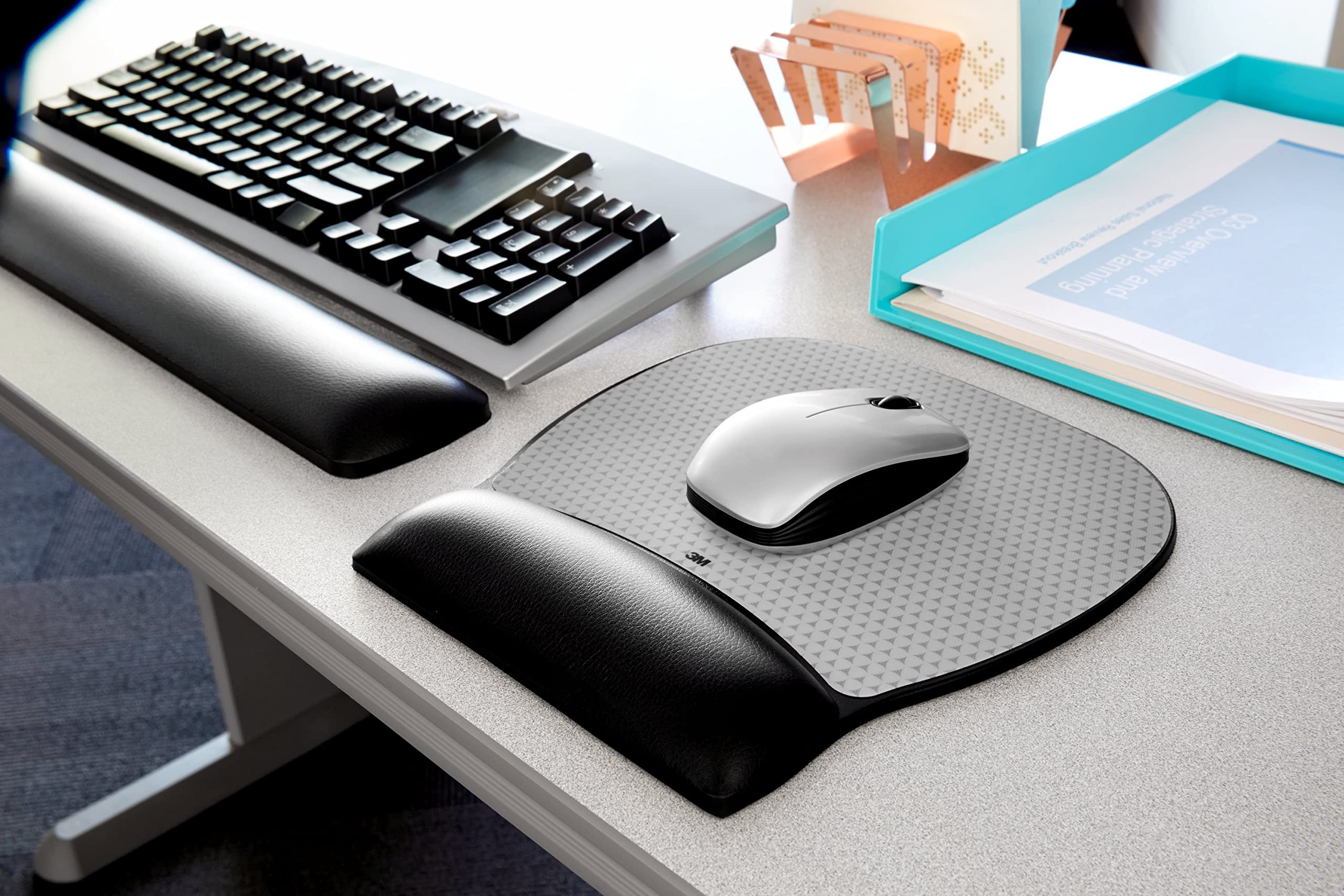 3M Keyboard Wrist Rest, 19" Long, Ergonomic Gel, Black Leatherette