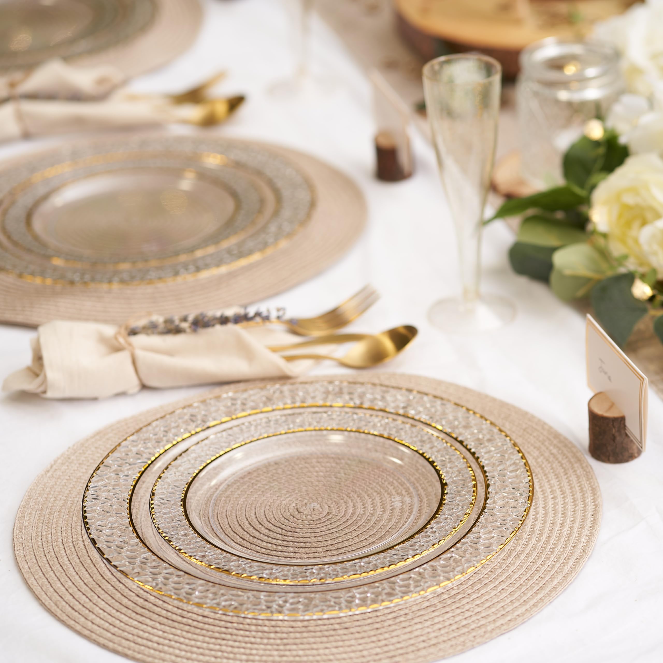 MATANA 40 Clear Plastic Party Plates with Hammered Gold Rim, 20 Dinner Plates 10.25 Inch + 20 Salad Dessert Appetizer Plates 7.5 Inch, Heavy Duty, Premium, Reusable for Parties, Wedding & Events