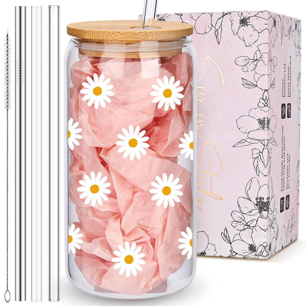 Cute Glass Cups with Lids and Straws, Daisy Design Iced Coffee Cup, Aesthetic Mug Tumbler for Women, Flower Drinking Glasses, Birthday Valentines Christmas Mothers Day Coffee Lover Gifts for Women