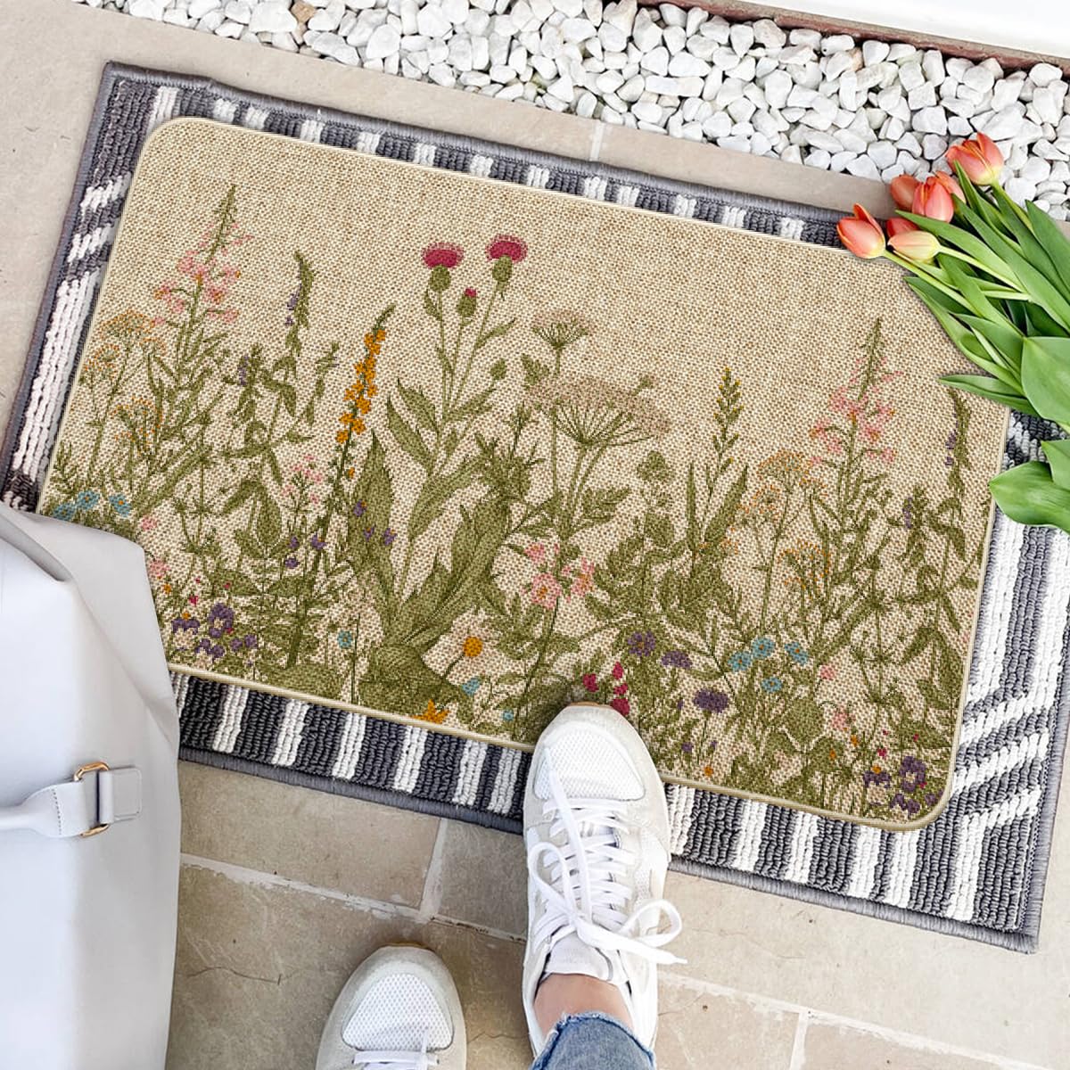 Artoid Mode Wildflower Floral Doormat, Flowers Home Decor Low-Profile Switch Rug Door Mat Floor Mat for Indoor Outdoor 17x29 Inch