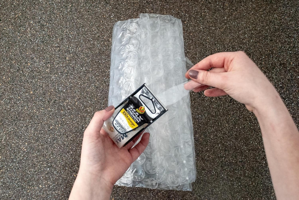 Duck Max Strength Clear Packing Tape with Dispensers – 6 Rolls of Maximum Strength Heavy Duty Packaging Tape for Shipping & Moving Boxes - 1.5" Core - 1.88 Inch x 22 Yards, Clear (284983)