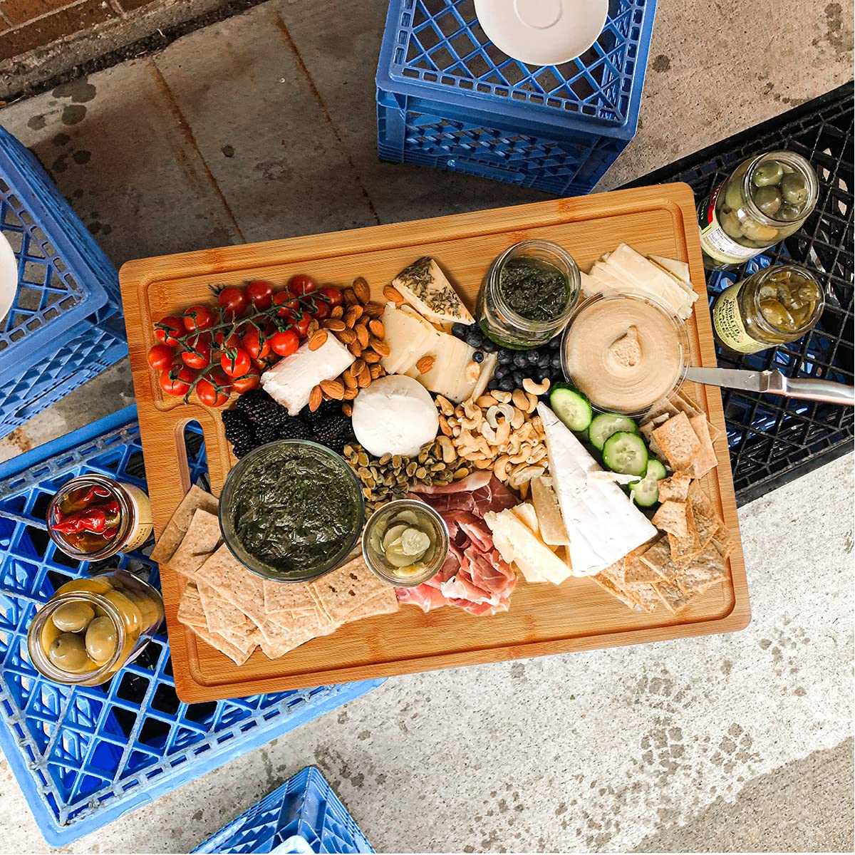 NIUXX Bamboo Cutting Board for Kitchen, Reversible Chopping Board with 3 Built-in Compartments and Juice Grooves, Large Chopping Tray 43 x 32 x 2 cm, Meats Vegetable Bread Fruits Board