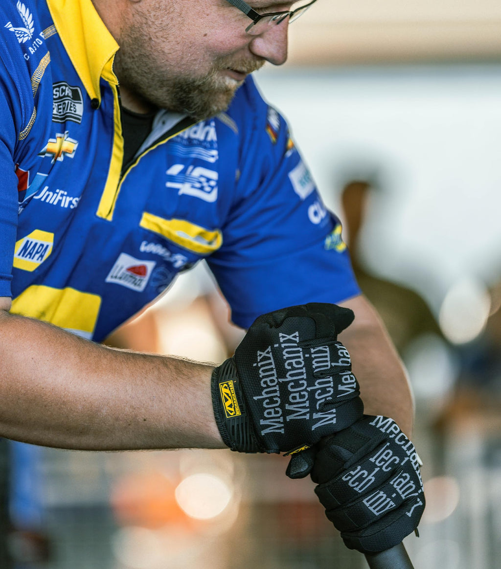 Mechanix Wear: The Original Work Glove with Secure Fit, Synthetic Leather Performance Gloves for Multi-purpose Use, Durable, Touchscreen Capable Safety Gloves for Men (Black, Large)
