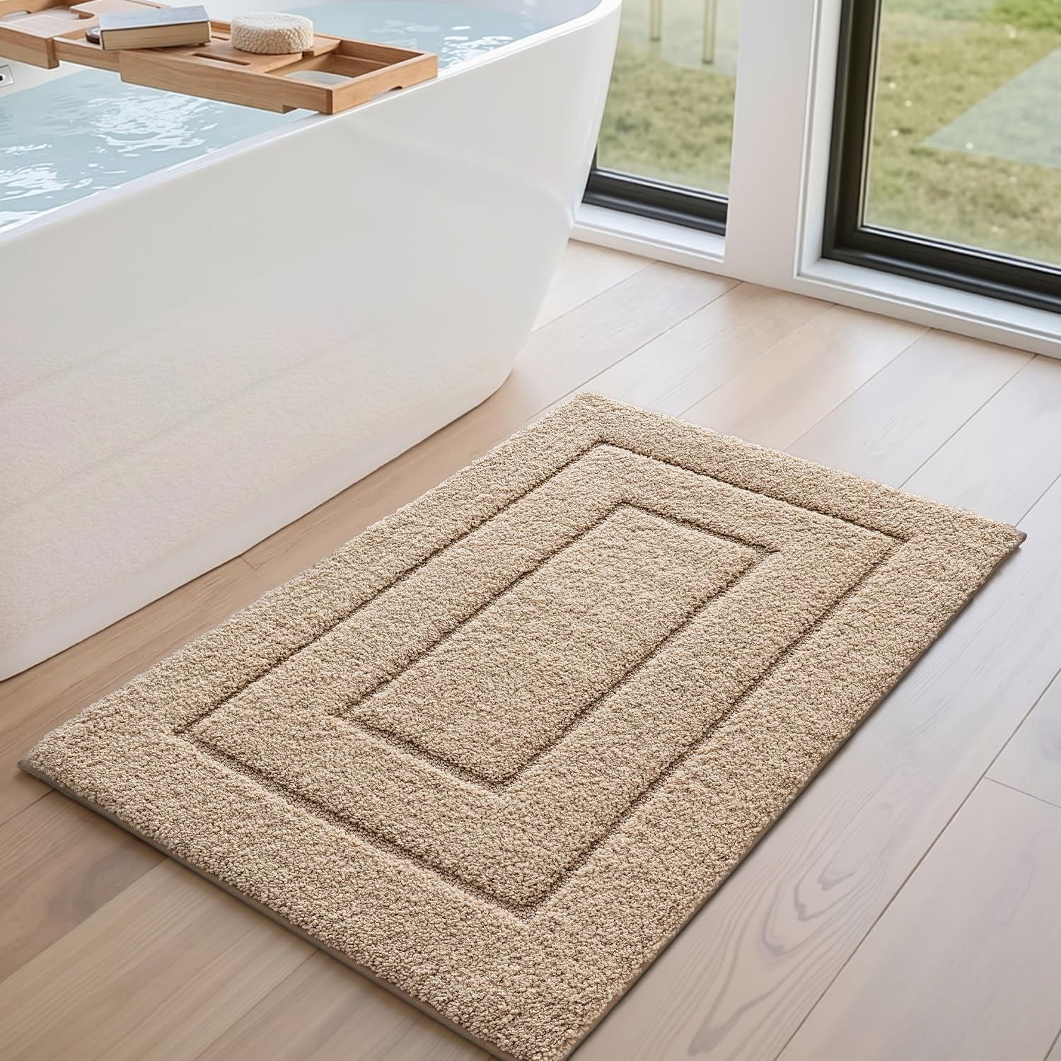 DEXI Bath Mat Non Slip, 20x32 Absorbent Microfiber Soft Bathroom Rug, Machine Washable Carpet for Shower Floor Bathmat Decor, Beige
