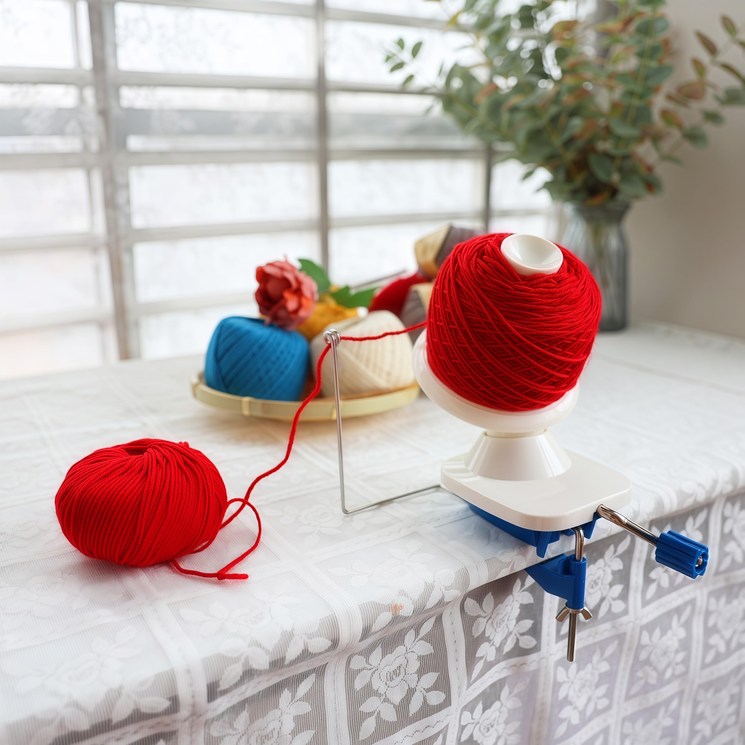 Yarn Winder - Fast & Easy Yarn Ball Winder Tool, No Setup Required Yarn Cake Winder, Portable Manual Yarn Winder for Crocheting & Knitting