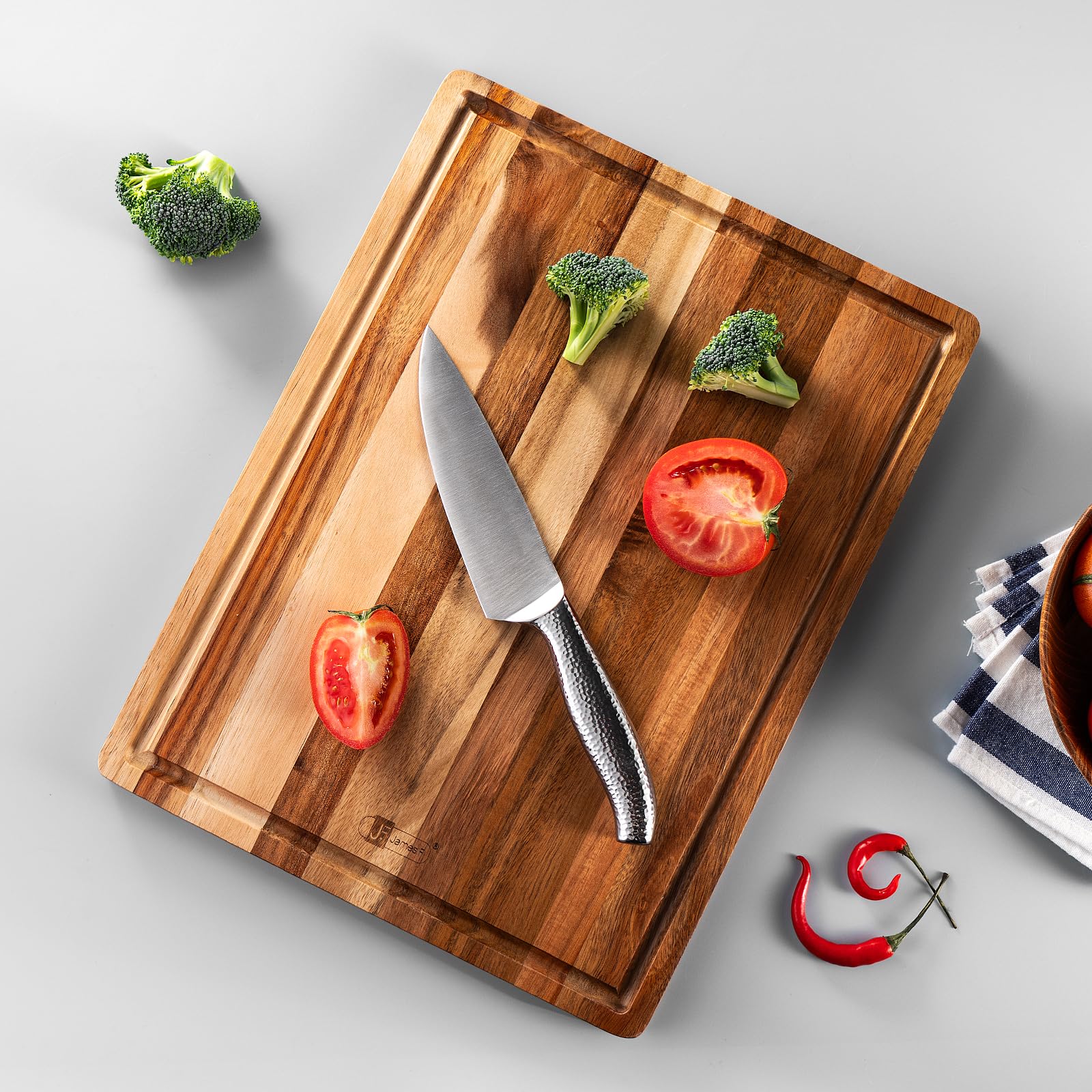 Wood Cutting Board,James.F Thick Acacia Wooden Cutting Board with Juice Groove, Reversible Charcuterie Serving Board for Kitchen, Large Chopping Board for Meat Bread Cheese(15.7” x 11.8“ x 0.7”)