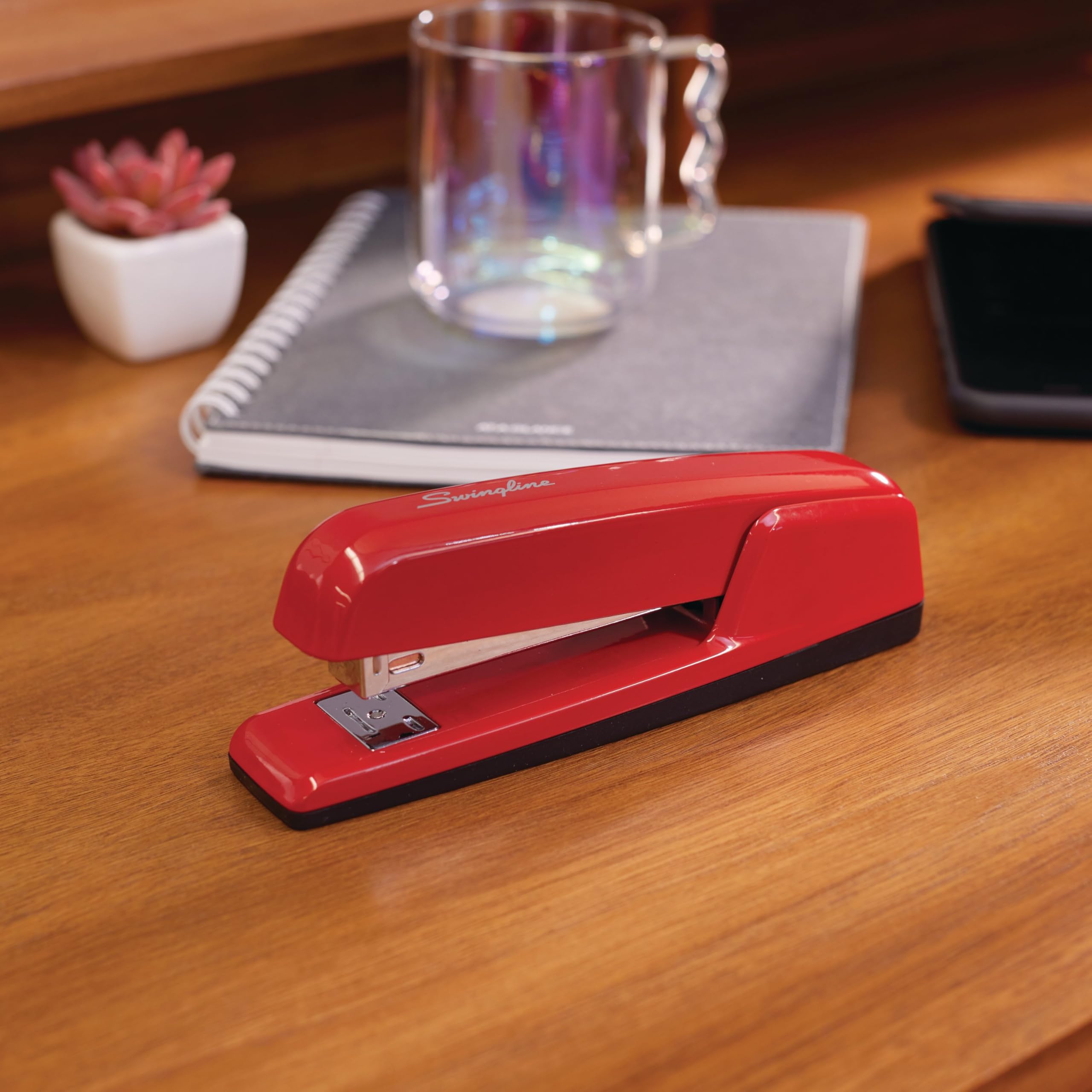 Swingline Collectors Edition 747 Business Stapler, Rio Red (SWI74736)