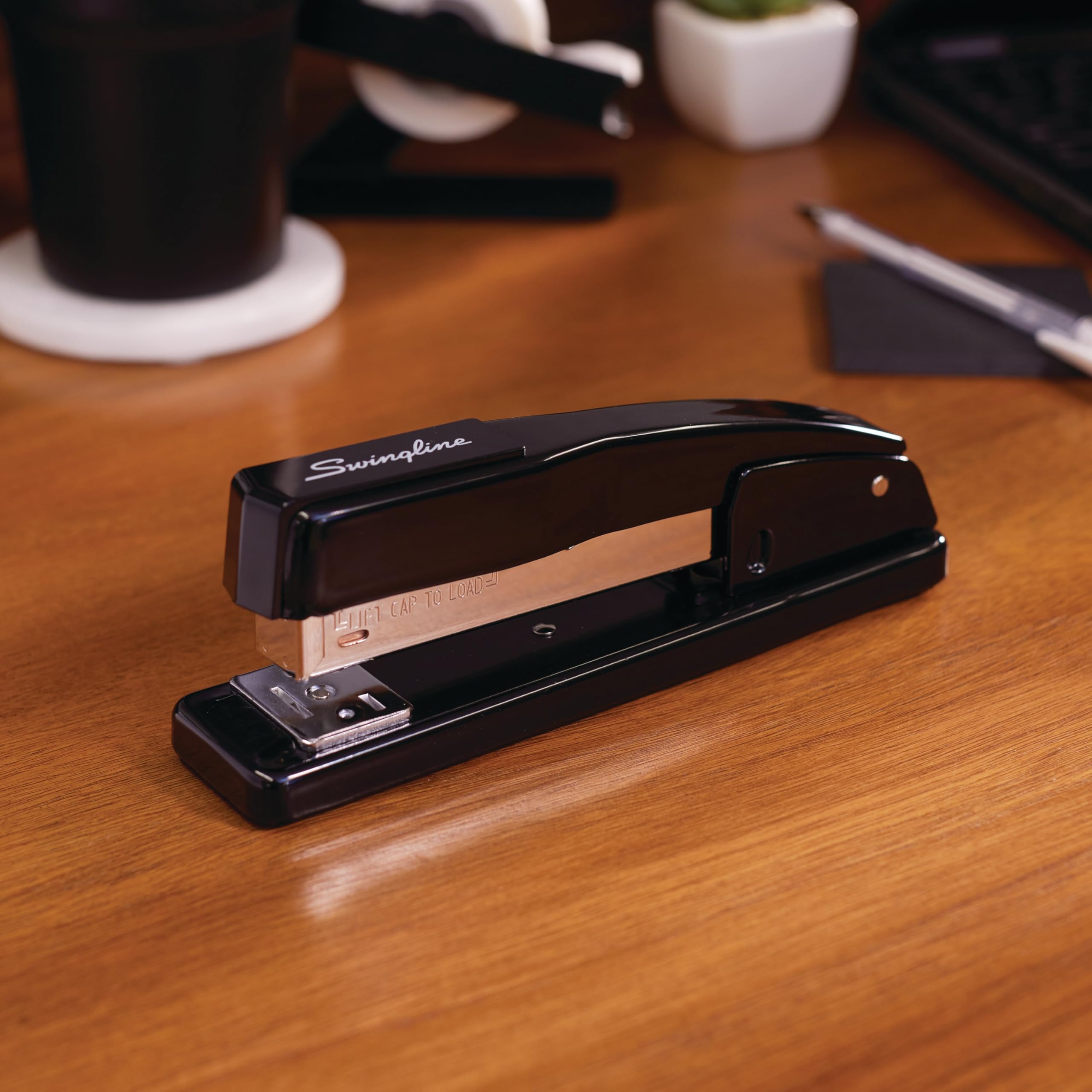 Swingline Commercial Desktop Staplers, 20 Sheet Capacity, Portable, Durable Metal Stapler for Home Office Supplies, Classroom or Desktop Accessories, Black, 2 Pack