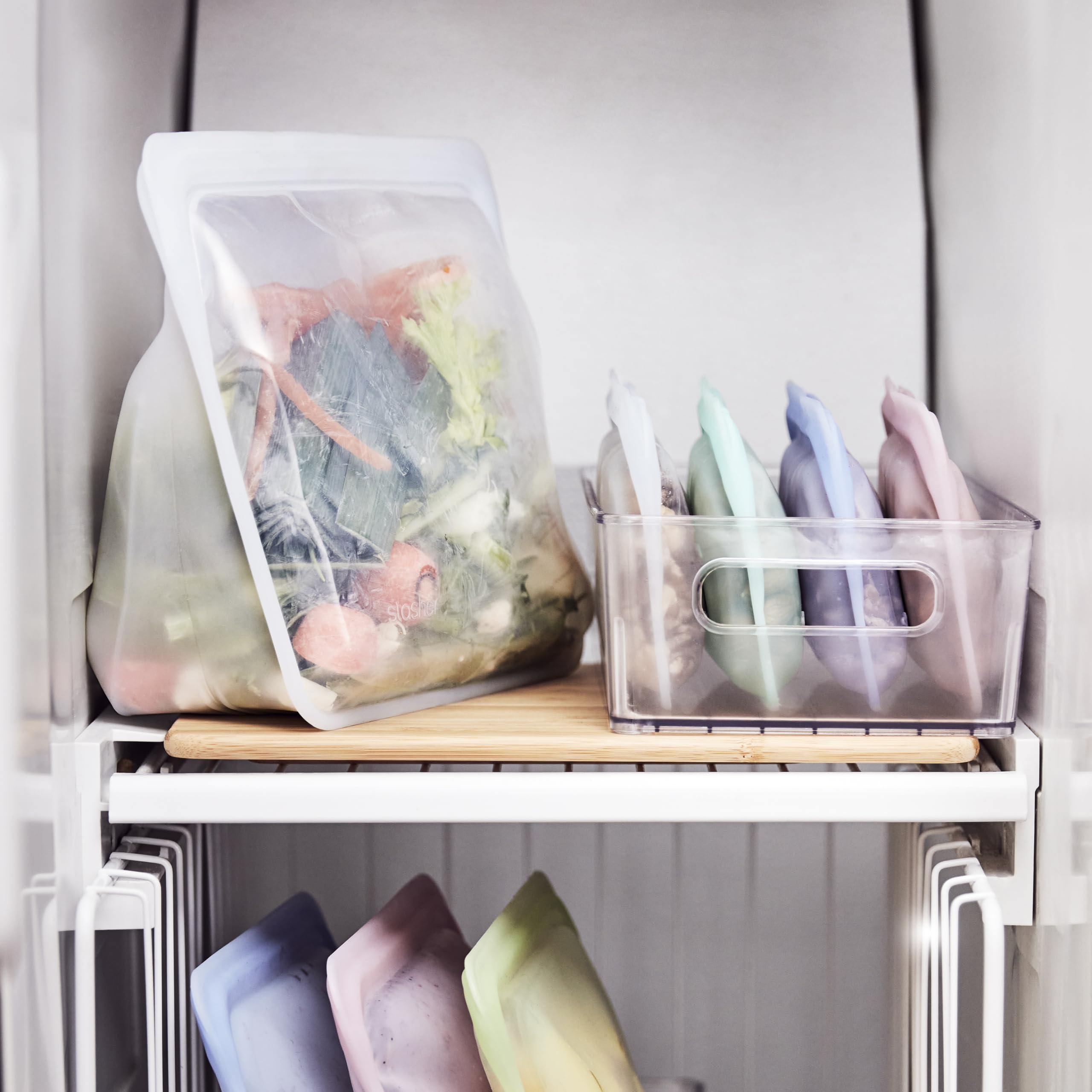 Stasher Premium Silicone Reusable Food Storage Stand-Up Bag Mega, Clear, Microwave, Sous Vide, Dishwasher, Oven and Freezer Safe, BPA Free, Leak-Free, Eco-Friendly, 104 Oz
