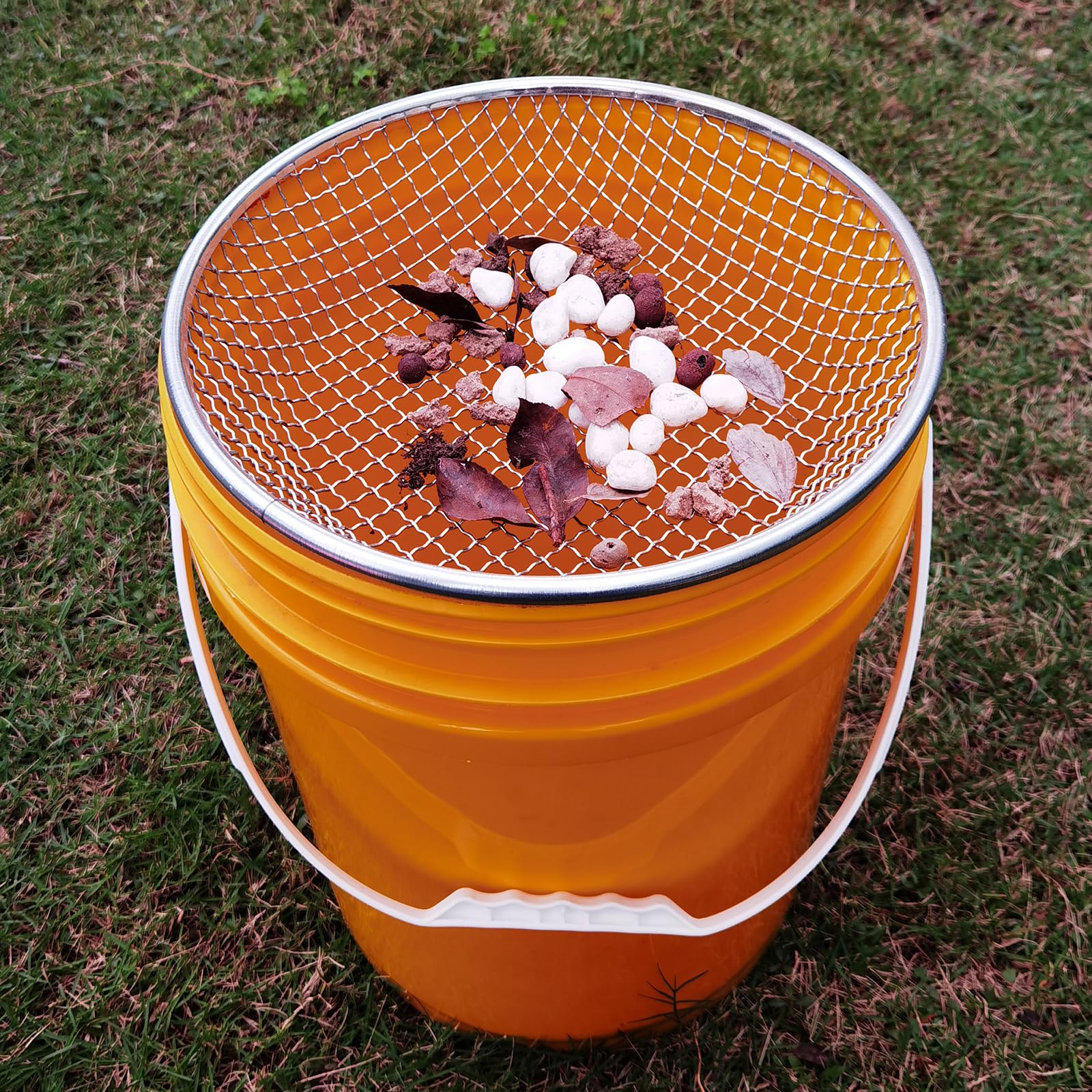 YUEBM Gardening Sand Soil Compost Sifter Perfect for 5 Gallon Bucket (1, 3/8 inch mesh)