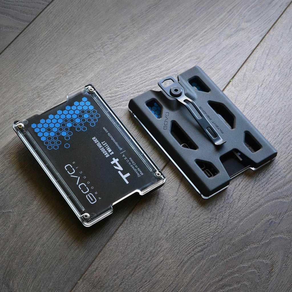 GOVO Badge Holder/Wallet - Durable Polycarbonate ID/Credit Holder with Metal Clip and 4 Cards Slot (Holds 1to 4 Cards) Black