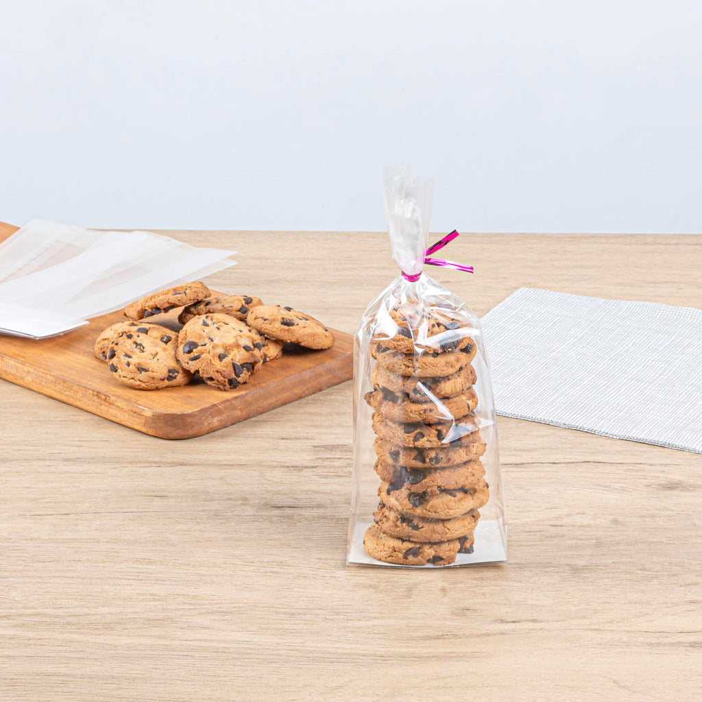 Restaurantware-Flat Bottom Heat Seal Sandwich Bags, Heat Sealable Food Bags - Gusset Bag with Paper Insert - Clear - 3 x 2 x 8 Inch - 100ct Box - Bag Tek