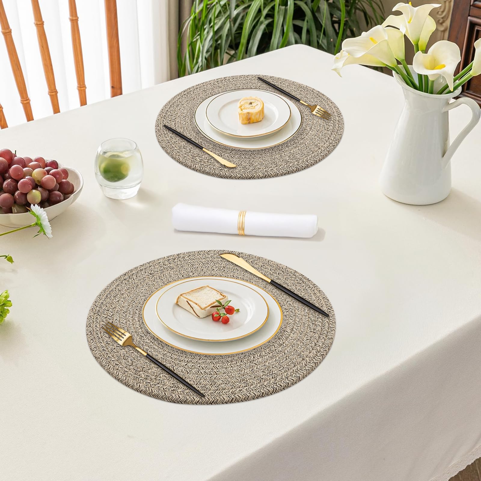 Round Placemats Set of 4, Cotton Rope Thick Place Mats, Heat Resistant Woven Table Mats, Hot Pads for Kitchen, 13 Inches Braided Placemat for Farmhouse and Kitchen Table Decor (Brown)