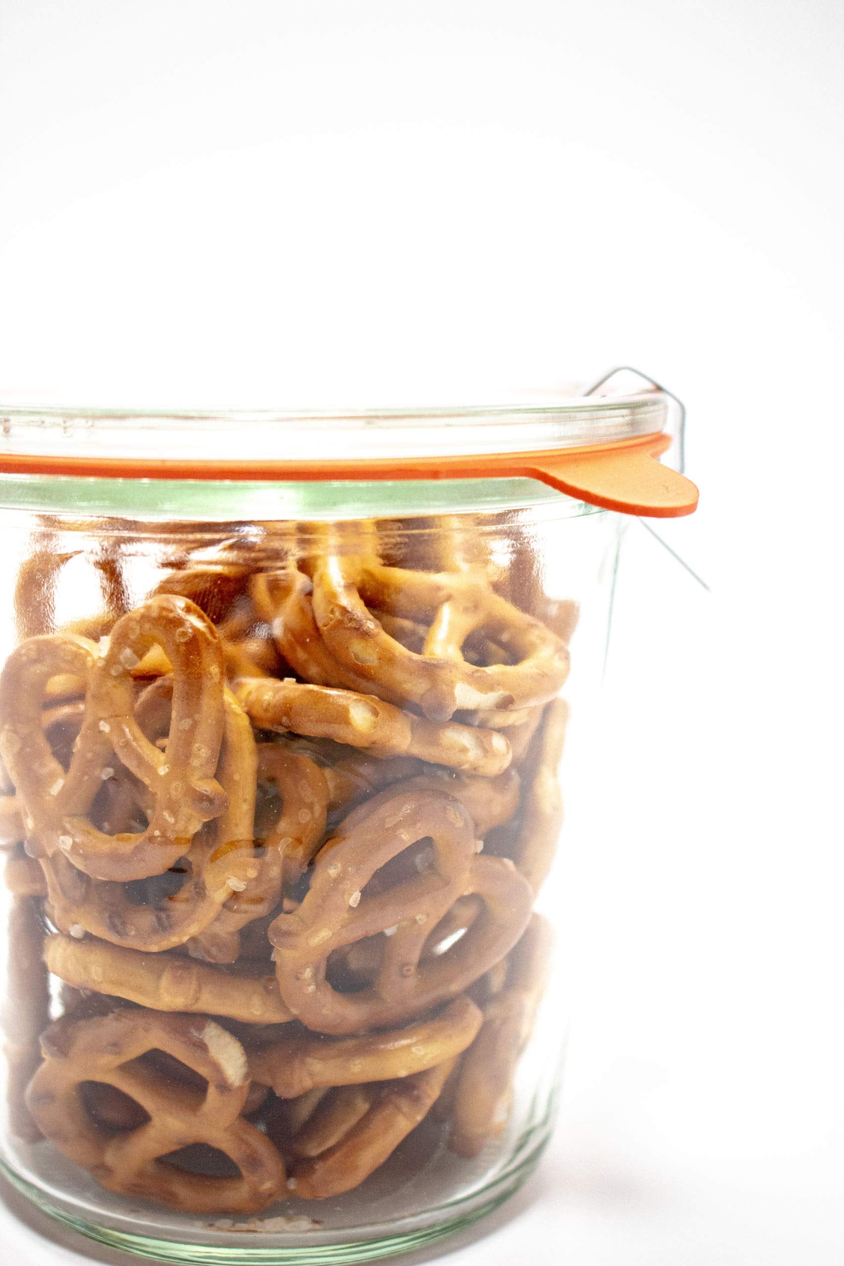 Weck Canning Jars 742 - Transparent Glass Eco-Friendly Canning Jars with Airtight Seal - 1/2 Liter Tall Jars (2 Pack)