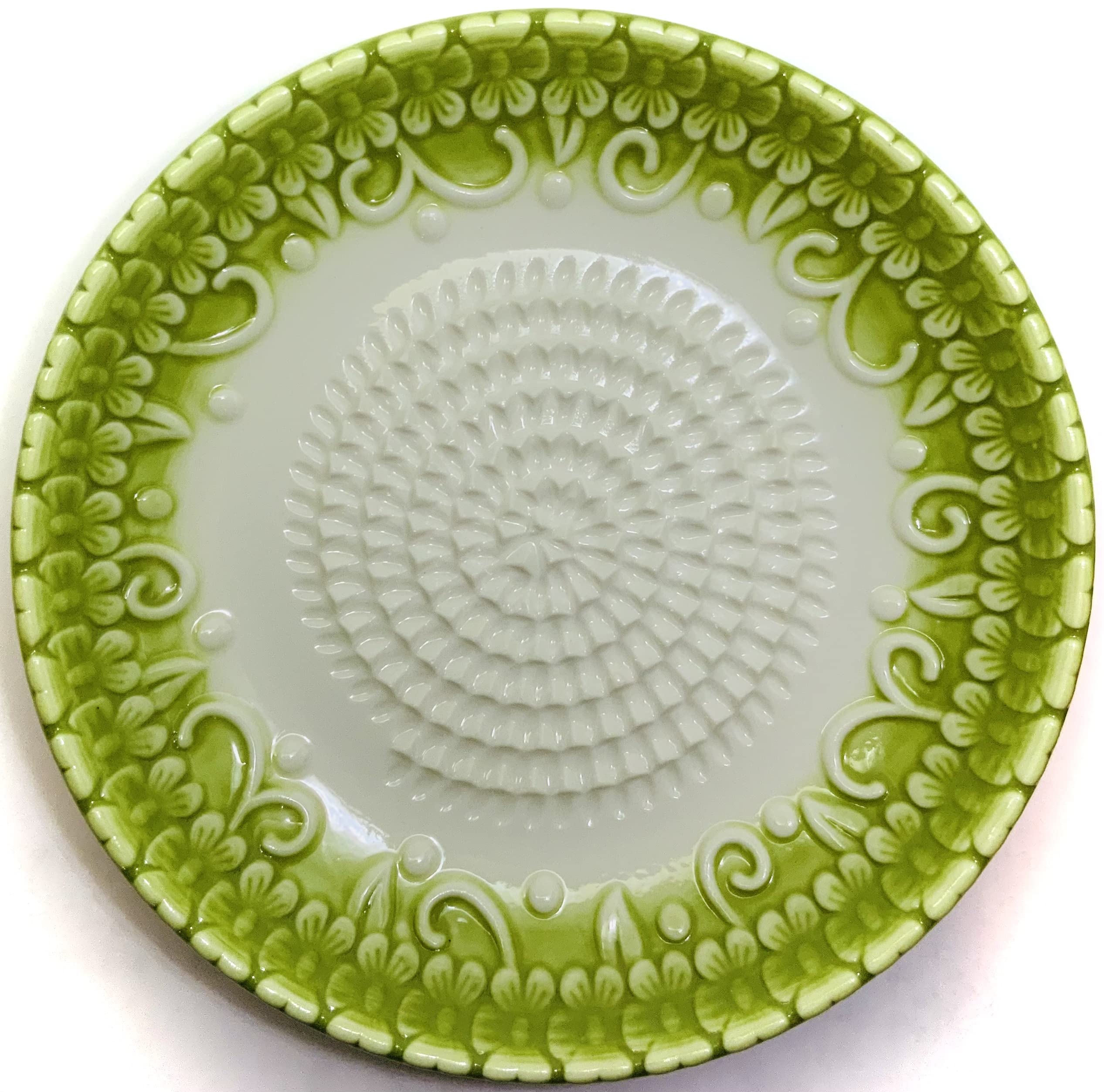 BonCera, All-in-one Premium Ceramic Garlic Grater Plate 4-Piece Set - Green Embossed Design and Style - For Garlic, Ginger, Chocolate, and more! - Comes with 5.25" Plate, Peeler, Brush, and Stand