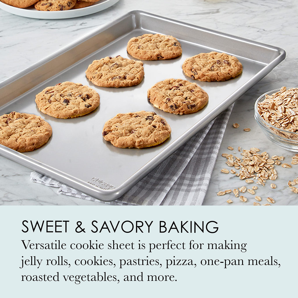 Chicago Metallic - Jelly Roll Pan, Heavy Duty Aluminized Steel Baking Pan (15" x 10")