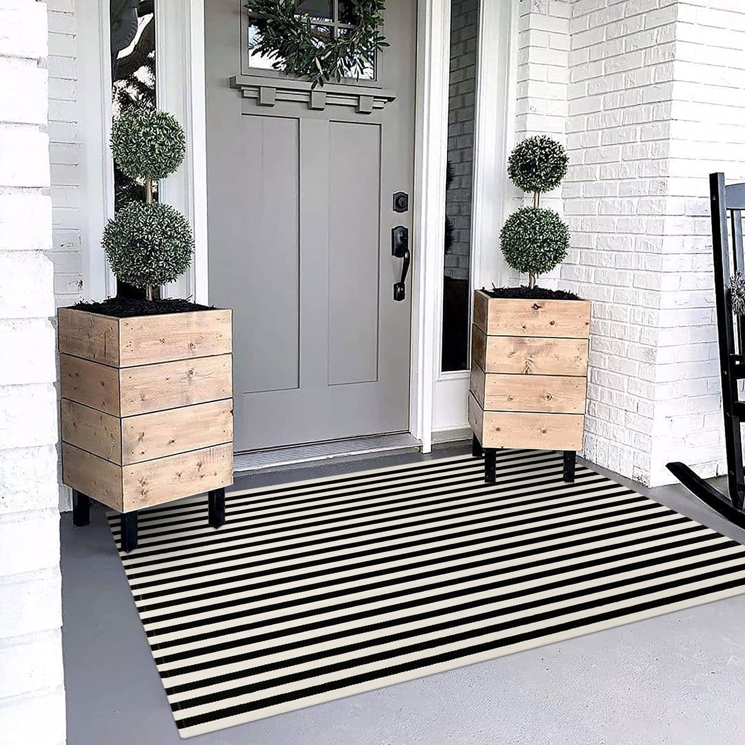 famibay Black and Beige Front Door Mat Outdoor Cotton Handwoven Indoor Outdoor Rug 3x5 Area Rug Washable Farmhouse Striped Welcome Mat Outdoor Courtyard Living Room Front Porch Decor