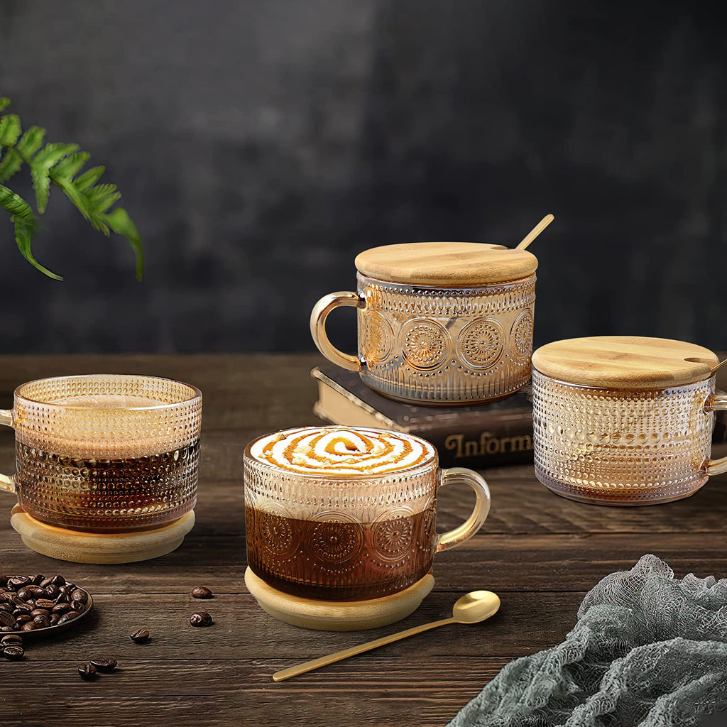 Vintage Coffee Mug Set - 4 Glass Cups with Bamboo Lids and Spoons, 14 Oz Embossed Glass Coffee Mugs, Stackable, Clear Breakfast Cups for Cereal, Yogurt, Latte, Tea (Amber)