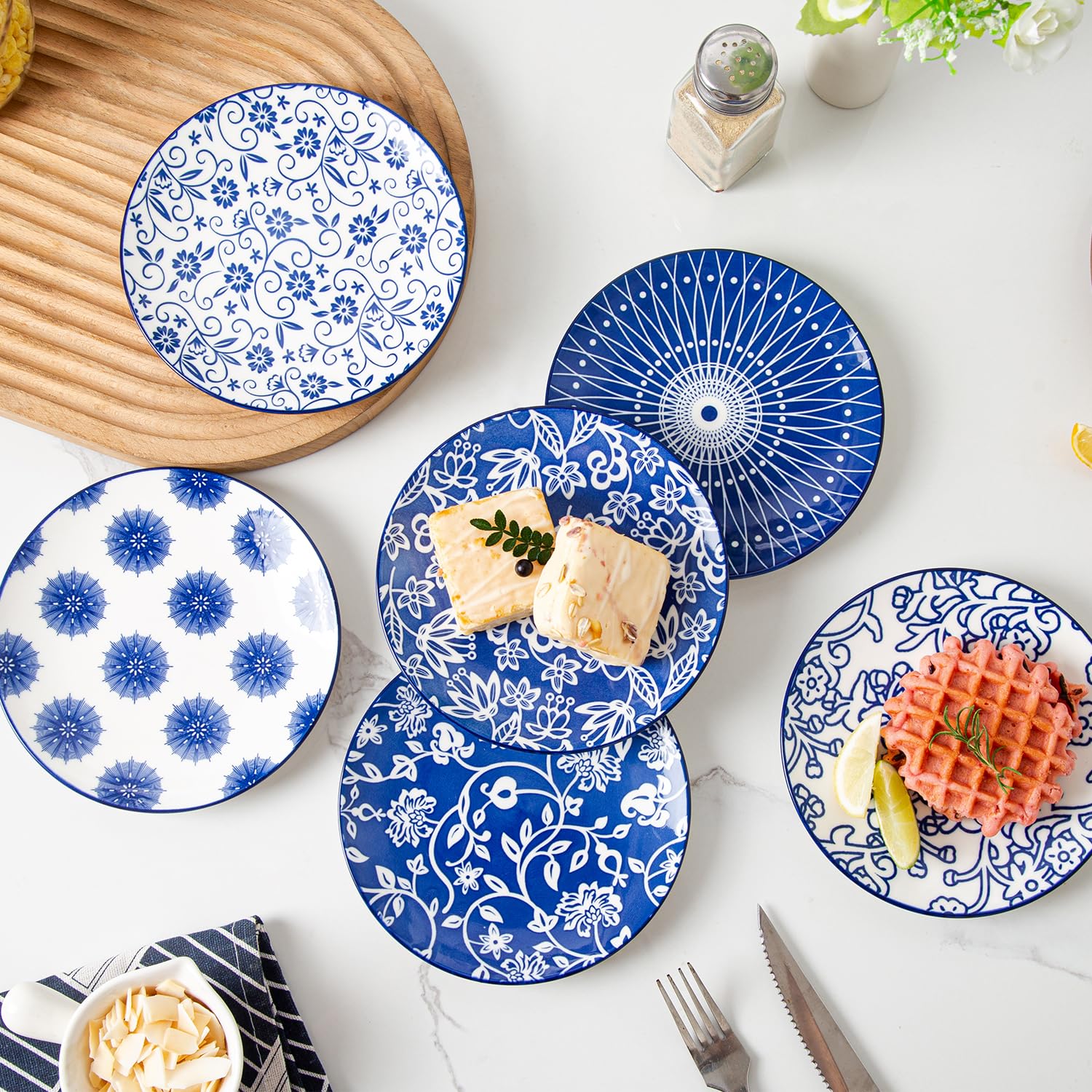 Cerkik Ceramic Dessert Plates Set - 6 Inch Mini Appetizer Plates for Kitchen - Small Salad Plate for Cake Snacks Side Dish, Microwave Dishwasher Safe, Gift, Vintage Blue