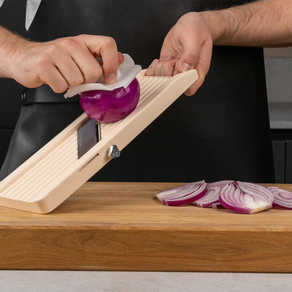 Benriner Japanese Mandolin Vegetable Cutter 3.5 Wide (7015S)
