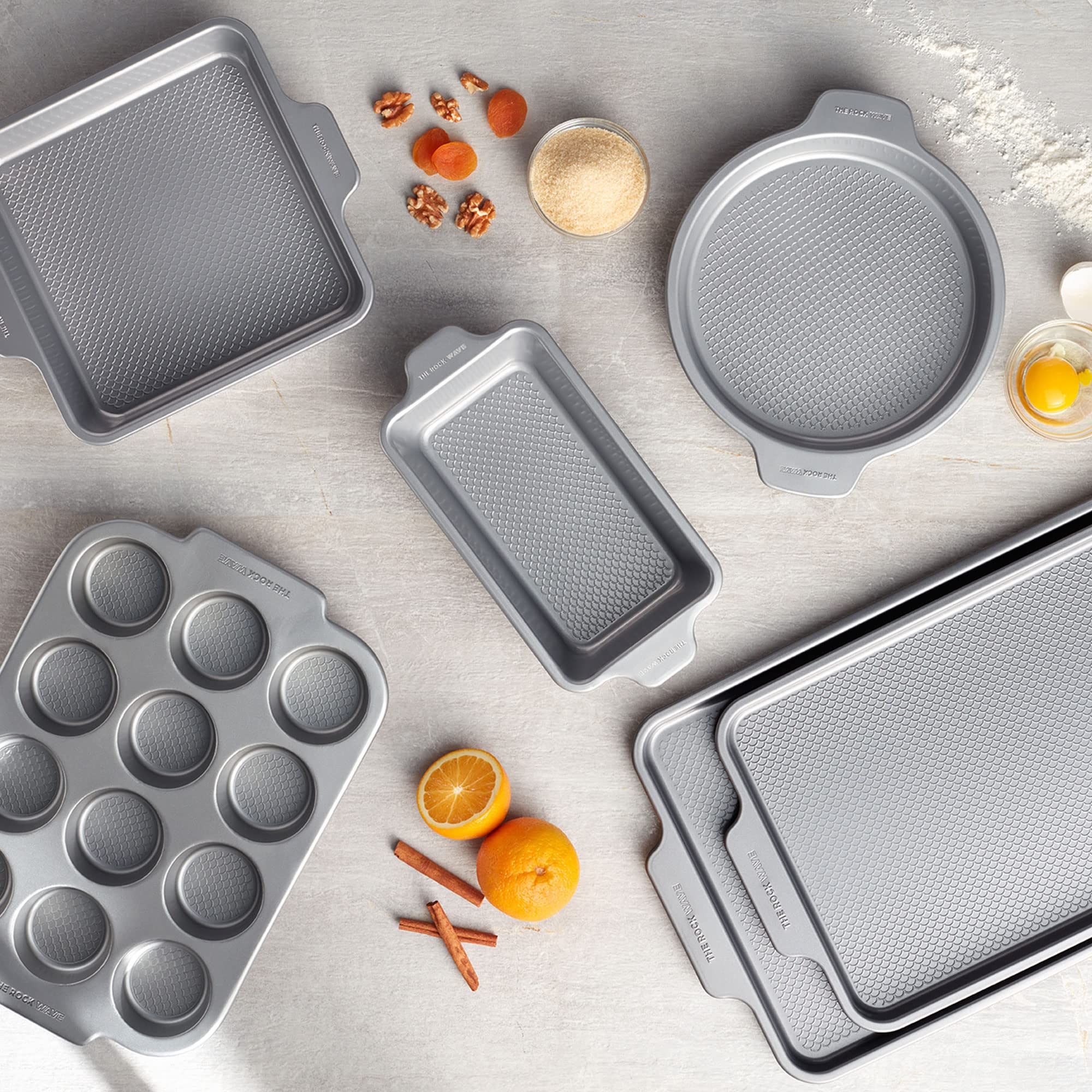 Starfrit The Rock Wave 12 Cup Non-Stick Muffin Pan - Durable Carbon Steel - Oven Safe - PFOA Free - Easy to Clean - Silver