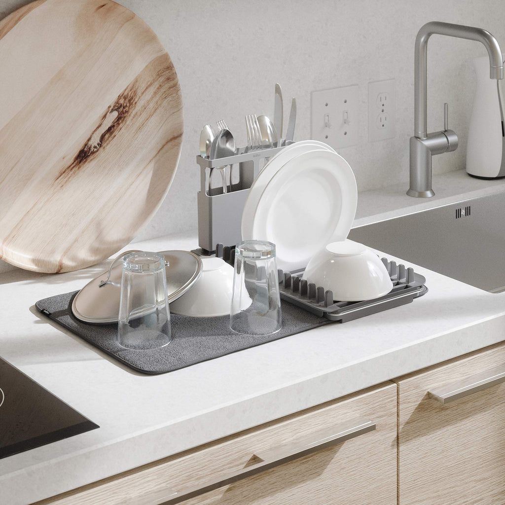 Umbra Udry Dish Rack and Microfiber Drying Mat – Space-Saving Design Folds Up for Easy Storage, Over-Sink Rack, Gray