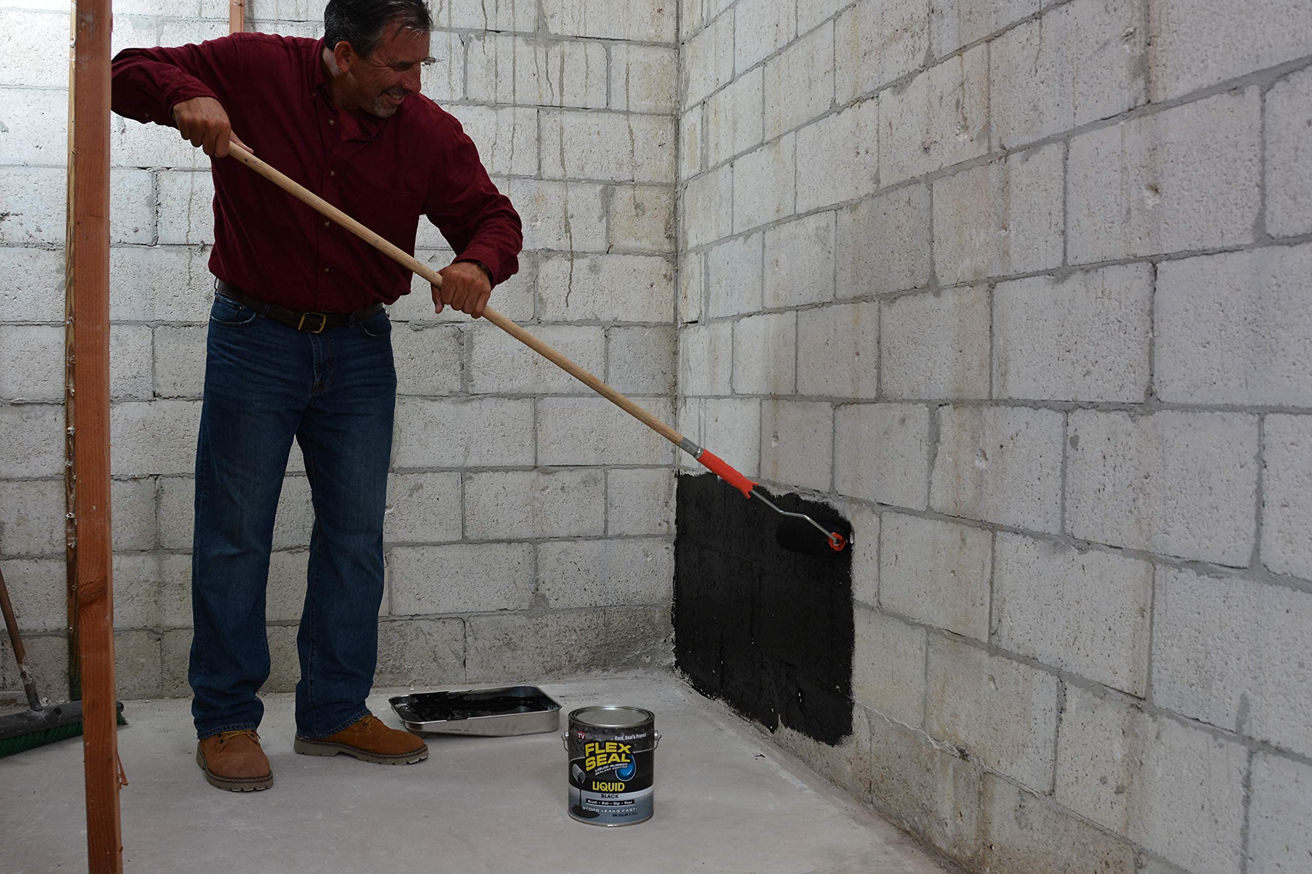 Flex Seal Liquid - Waterproof Rubber Seal, Patch Leaks, Repair Multi-Surface Indoor & Outdoor; Thick Coating Great for Roofs, Cracks, Gutters, Concrete, Basements, Foundations, Black, 16 oz (473 mL)