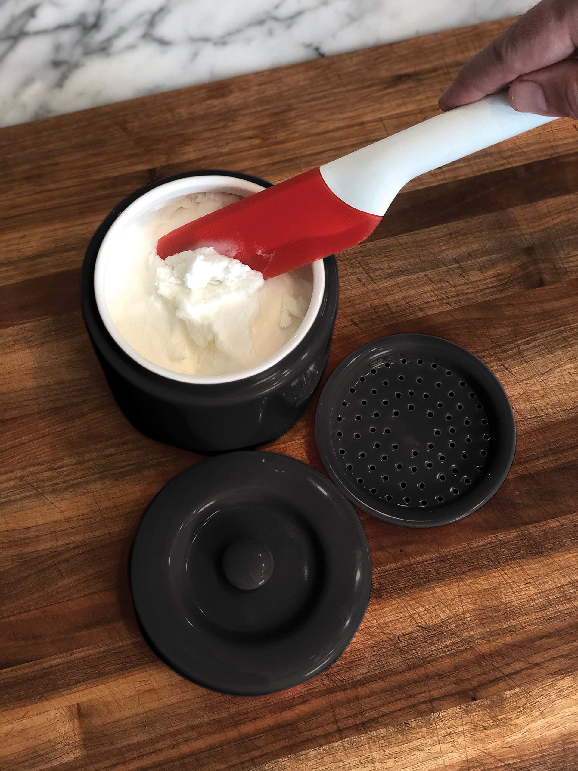 Fox Run 48764 Ceramic Grease Container 4-Cup Black