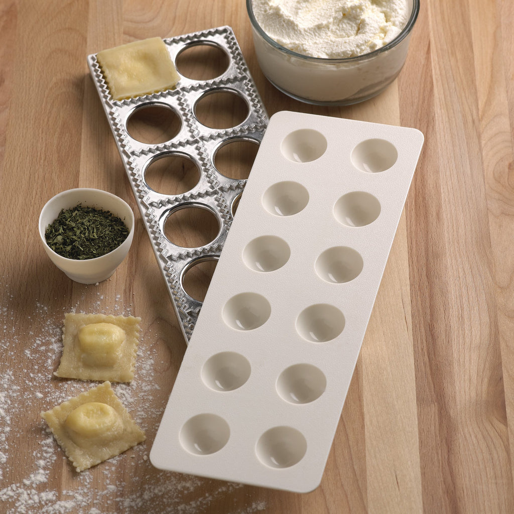 Fox Run Ravioli Maker, Aluminum, Makes 12 1.5" Raviolis