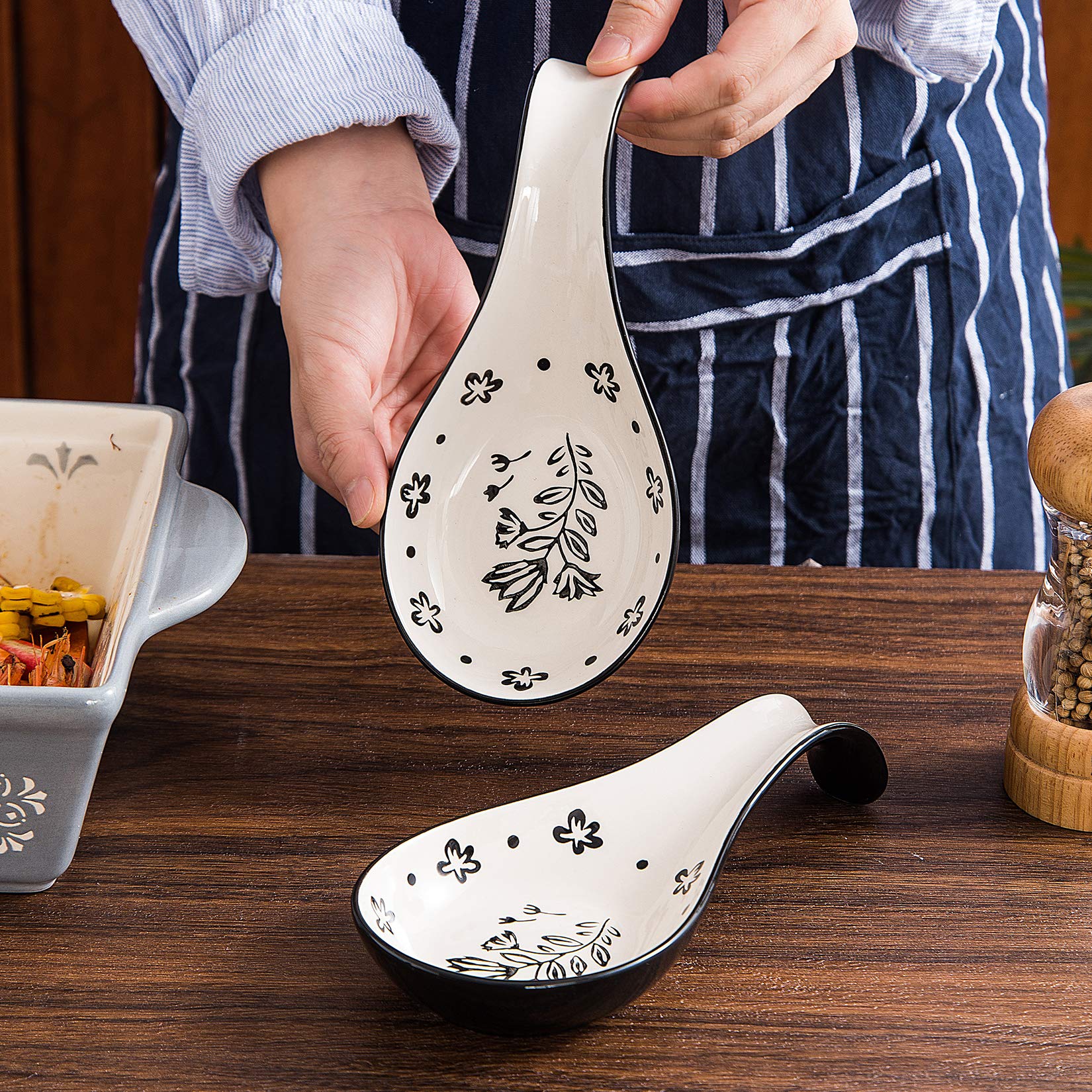 Wisenvoy Spoon Rest Spoon Holder for Stove Top Ceramic Spoon Holder Porcelain Spoon Rest for Kitchen Counter
