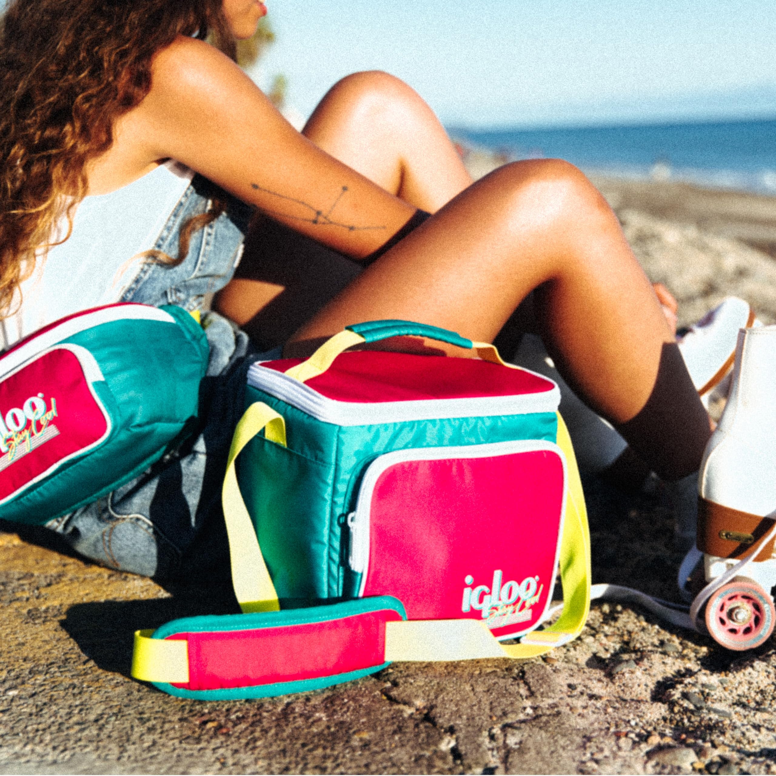 Igloo 90s Retro Collection Square Neon Lunch Box Soft Side Cooler Bag with Strap