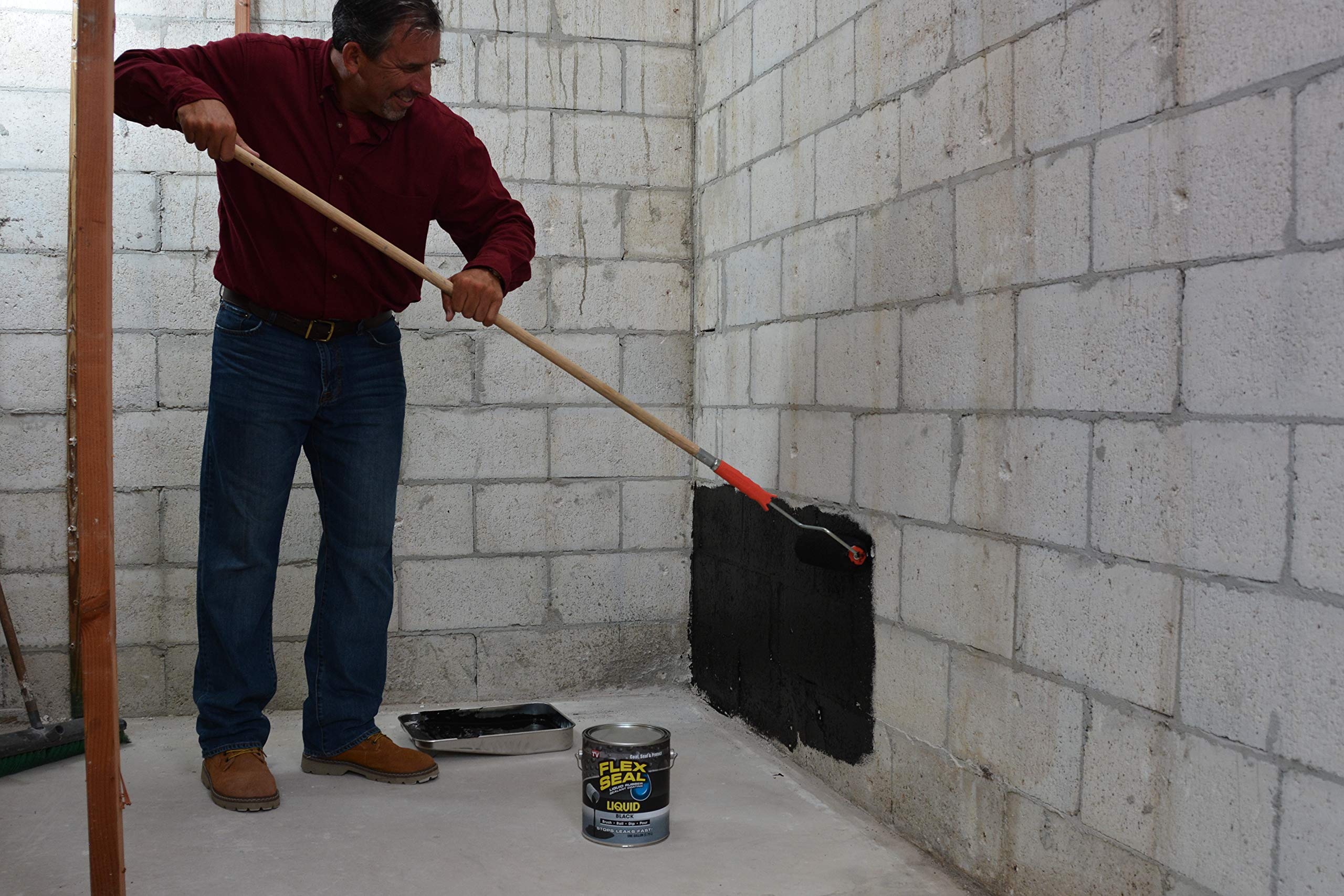 Flex Seal Liquid - Waterproof Rubber Seal, Patch Leaks, Repair Multi-Surface Indoor & Outdoor; Thick Coating Great for Roofs, Cracks, Gutters, Concrete, Basements, Foundations, Clear, 16 oz (473 mL)