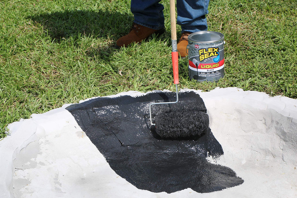 Flex Seal Liquid - Waterproof Rubber Seal, Patch Leaks, Repair Multi-Surface Indoor & Outdoor; Thick Coating Great for Roofs, Cracks, Gutters, Concrete, Basements, Foundations, Clear, 16 oz (473 mL)